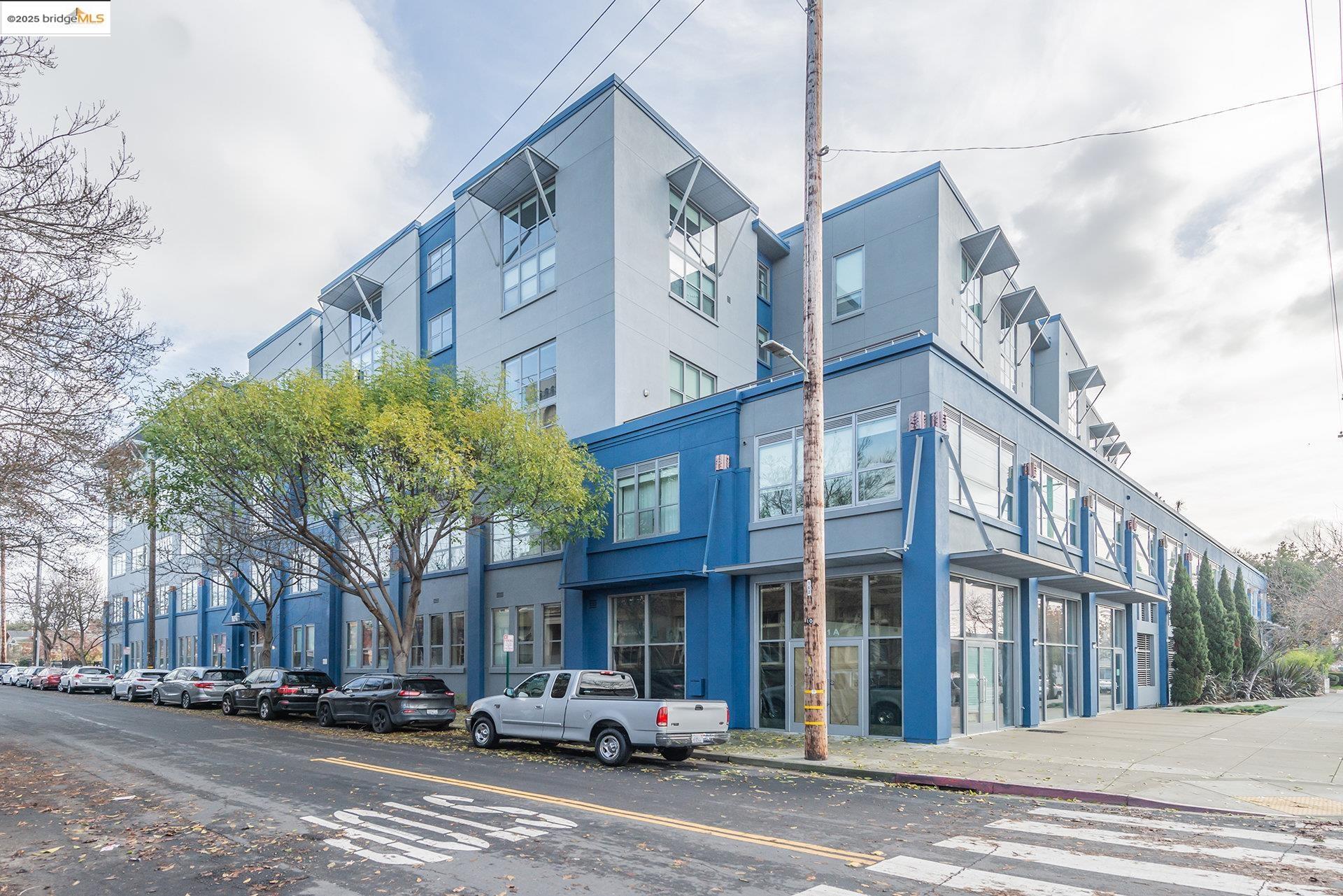 1001 46Th St # 220, Emeryville, California 94608, 1 Bedroom Bedrooms, 3 Rooms Rooms,1 BathroomBathrooms,Residential,For Sale,1001 46Th St # 220,41096729