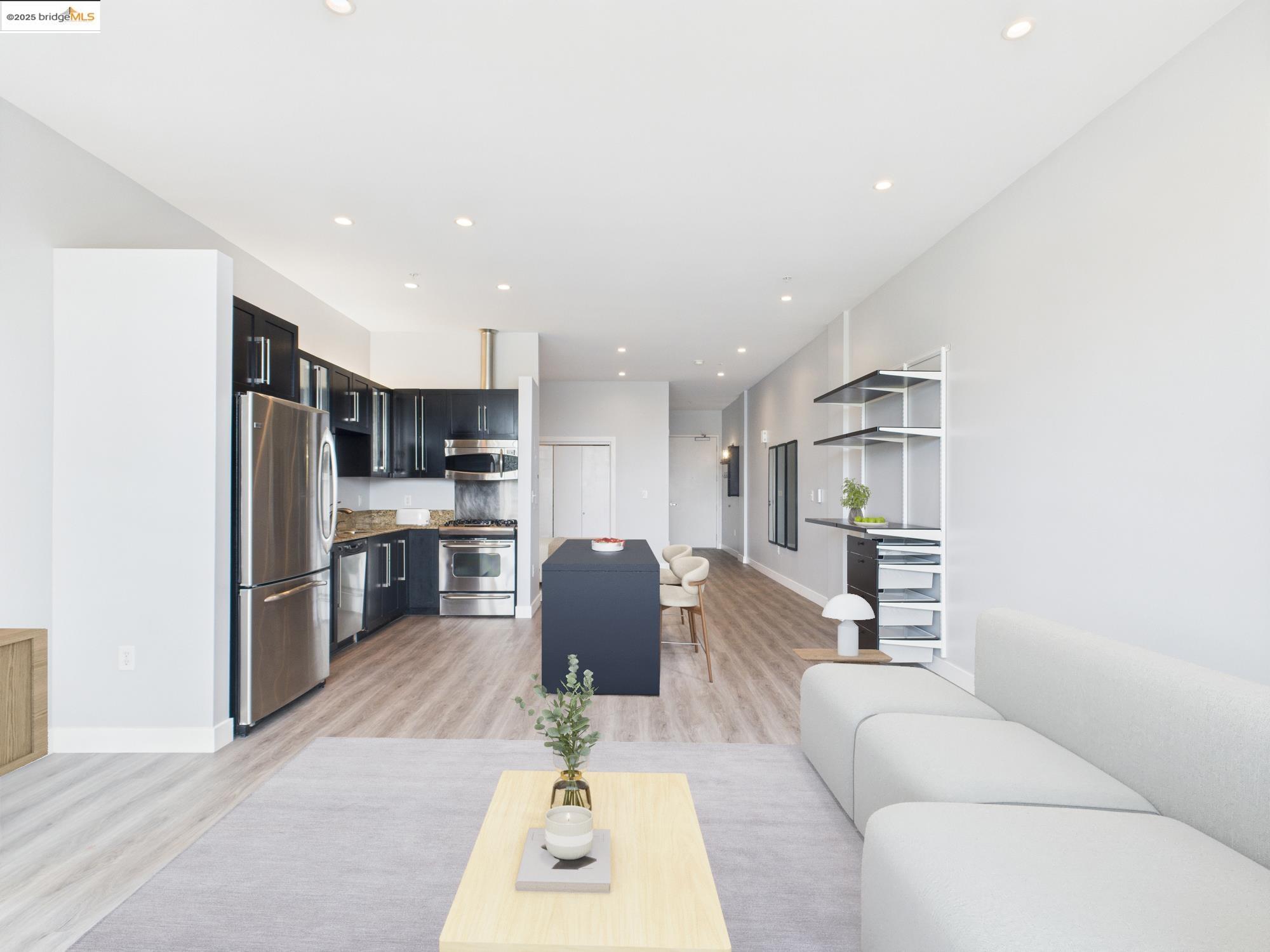 Photo #3: 41096729 Listing 