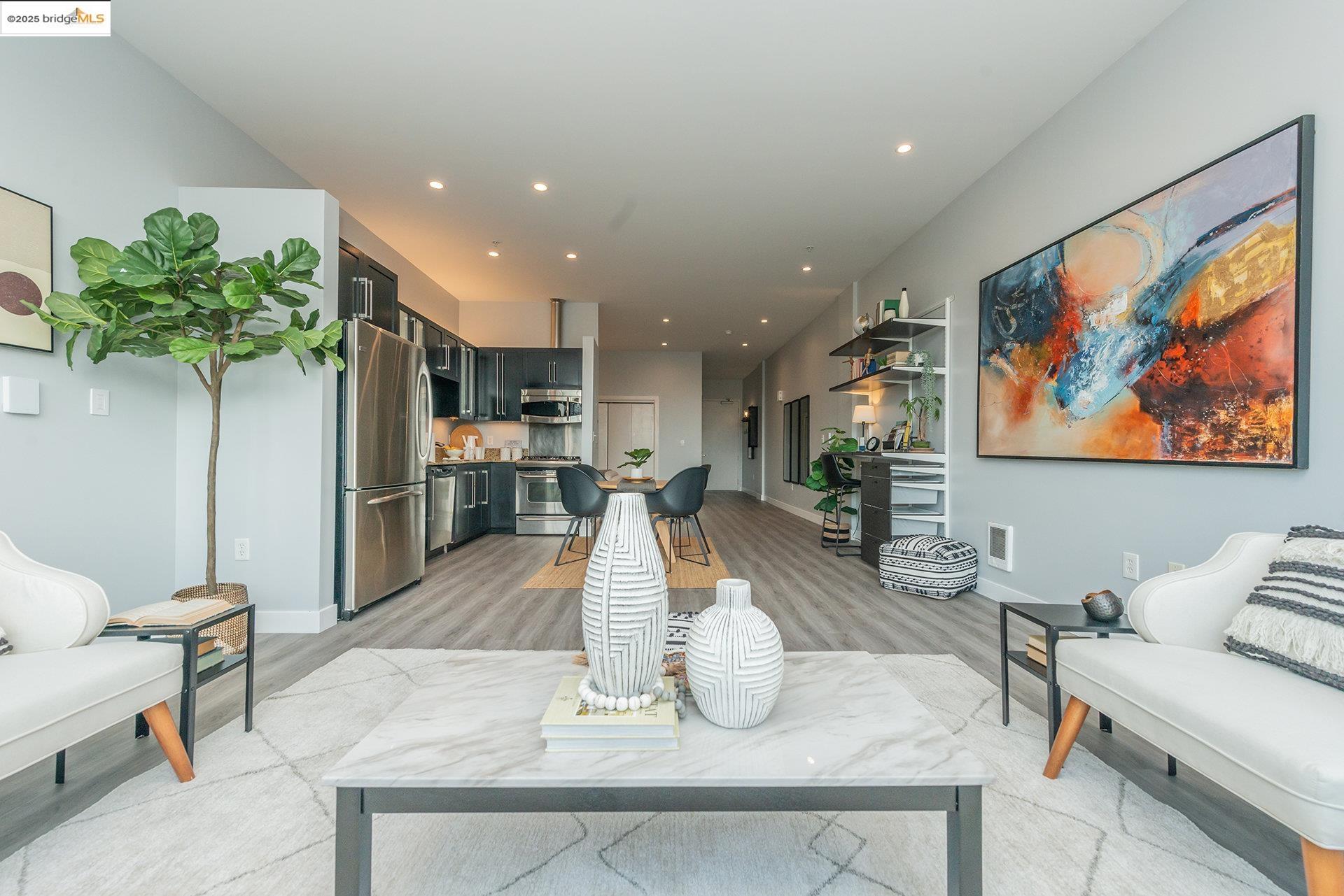 1001 46Th St # 220, Emeryville, California 94608, 1 Bedroom Bedrooms, 3 Rooms Rooms,1 BathroomBathrooms,Residential,For Sale,1001 46Th St # 220,41096729