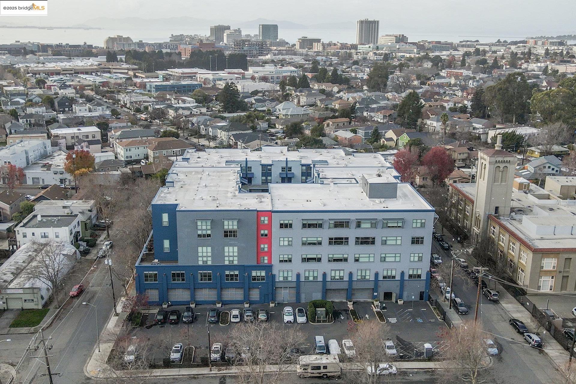 1001 46Th St # 220, Emeryville, California 94608, 1 Bedroom Bedrooms, 3 Rooms Rooms,1 BathroomBathrooms,Residential,For Sale,1001 46Th St # 220,41096729