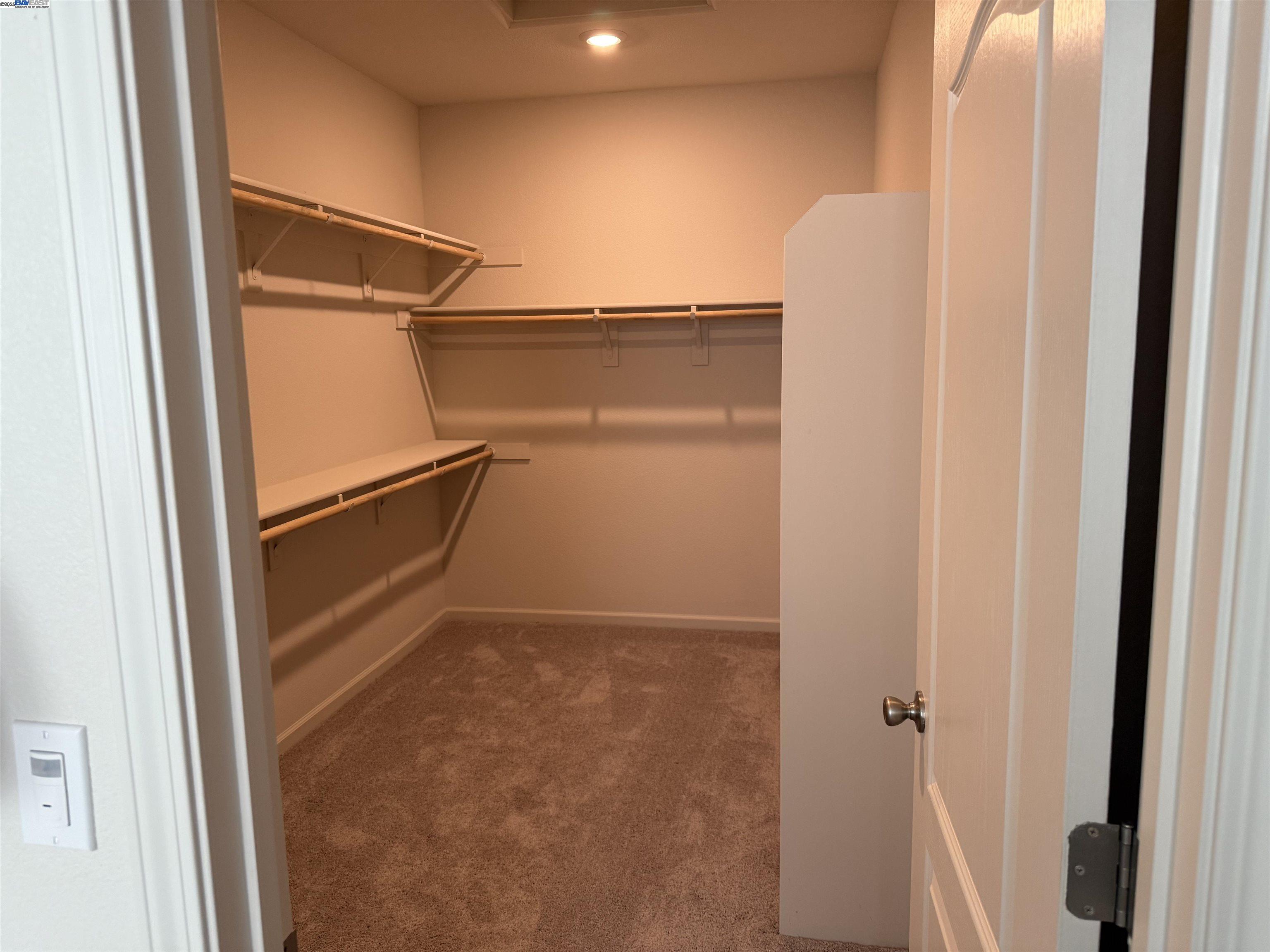 745 Daybreak Dr, Dixon, California 95620, 4 Bedrooms Bedrooms, ,3 BathroomsBathrooms,Residential Lease,For Rent,745 Daybreak Dr,41096730