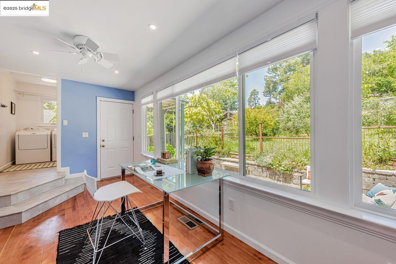 Detail Gallery Image 18 of 39 For 4373 Rettig, Oakland,  CA 94602-3511 - 2 Beds | 2 Baths