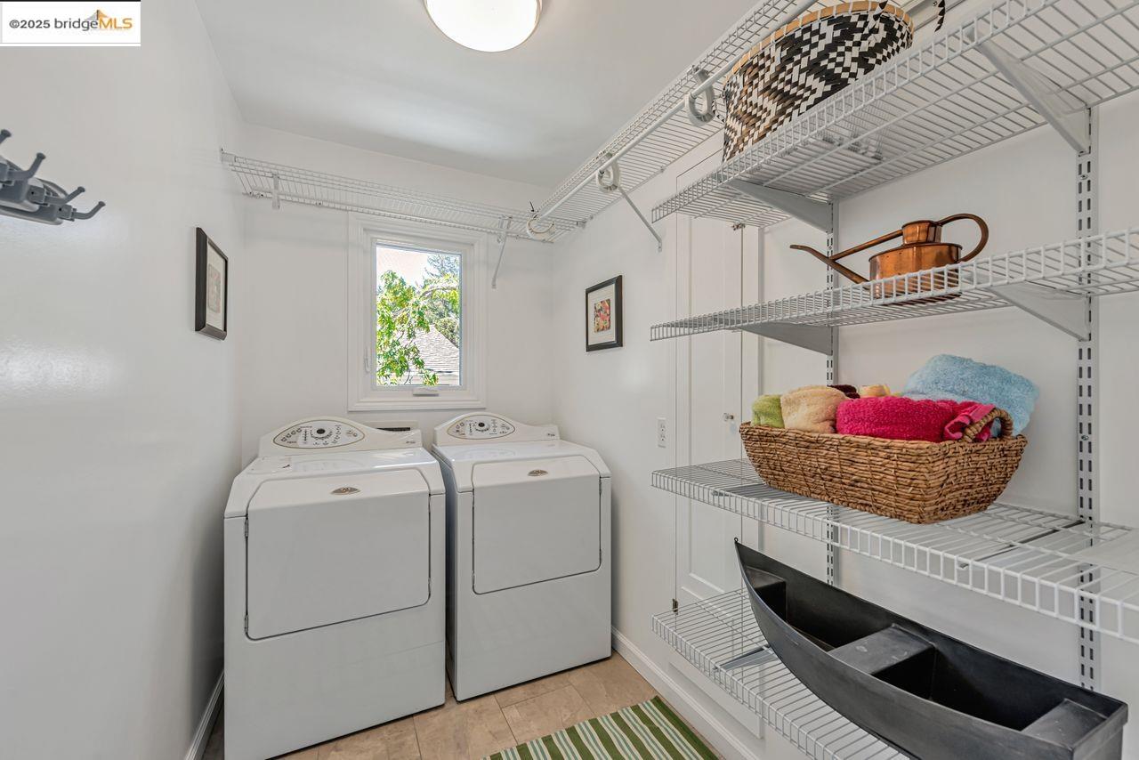 Detail Gallery Image 27 of 39 For 4373 Rettig, Oakland,  CA 94602-3511 - 2 Beds | 2 Baths