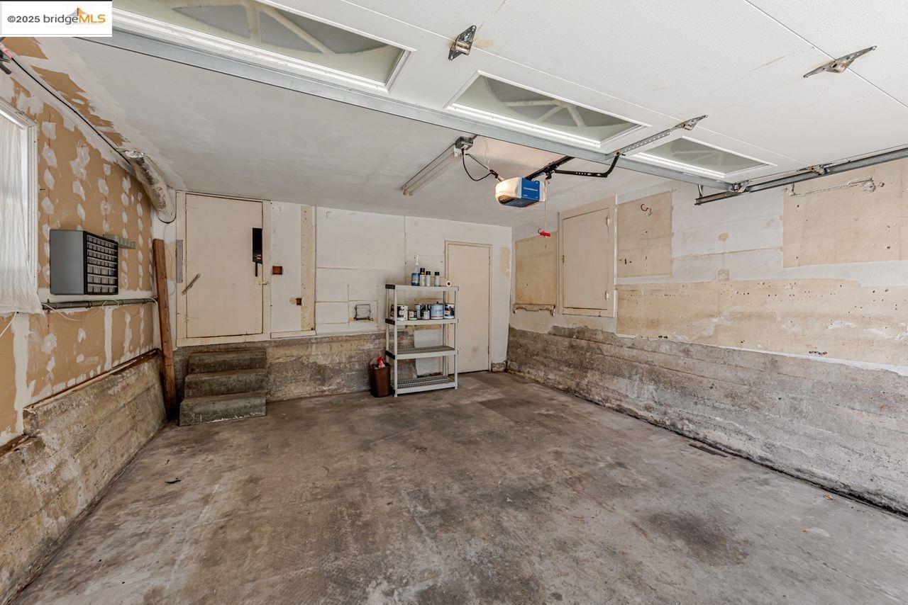 Detail Gallery Image 28 of 39 For 4373 Rettig, Oakland,  CA 94602-3511 - 2 Beds | 2 Baths