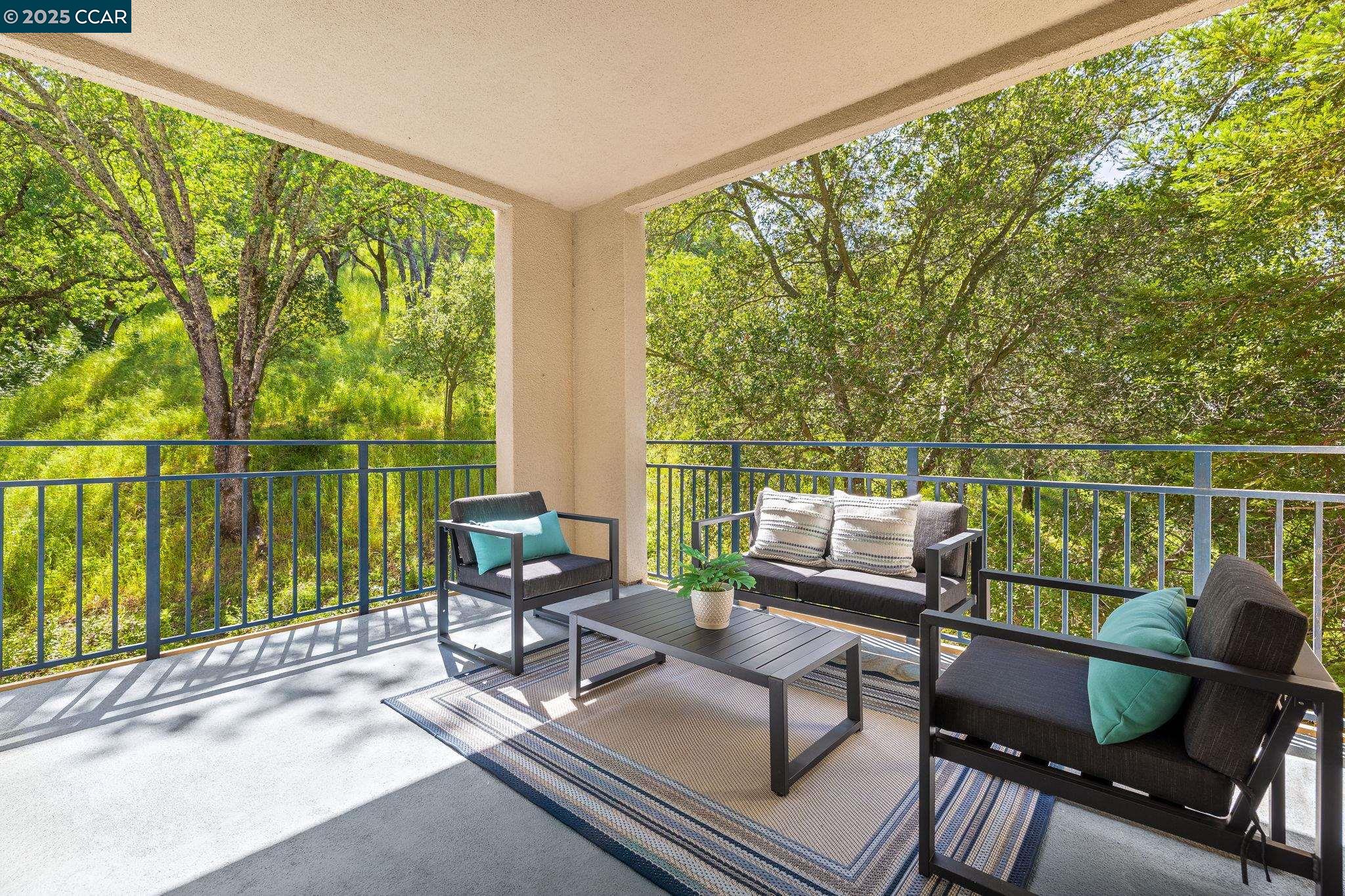 5920 Horsemans Canyon Dr # 2B, Walnut Creek, California 94595, 2 Bedrooms Bedrooms, 8 Rooms Rooms,2 BathroomsBathrooms,Residential,For Sale,5920 Horsemans Canyon Dr # 2B,41096735