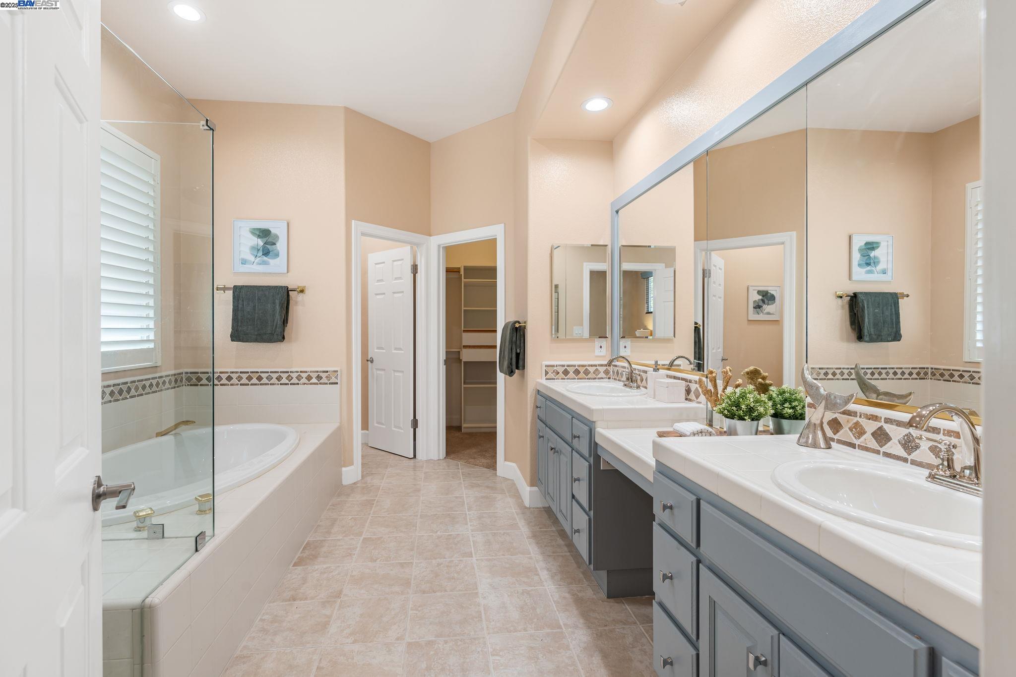 3535 Lessini, Pleasanton, California 94566, 4 Bedrooms Bedrooms, 8 Rooms Rooms,3 BathroomsBathrooms,Residential,For Sale,3535 Lessini,41096736