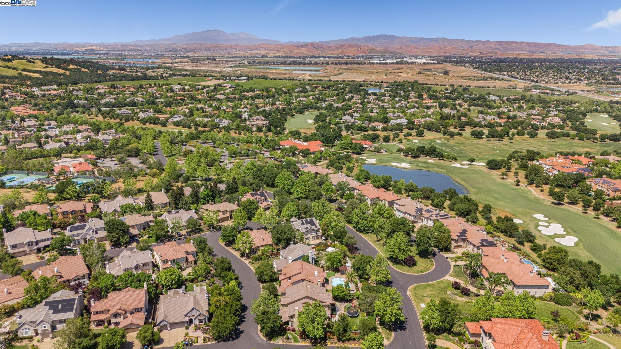 3535 Lessini, Pleasanton, California 94566, 4 Bedrooms Bedrooms, 8 Rooms Rooms,3 BathroomsBathrooms,Residential,For Sale,3535 Lessini,41096736
