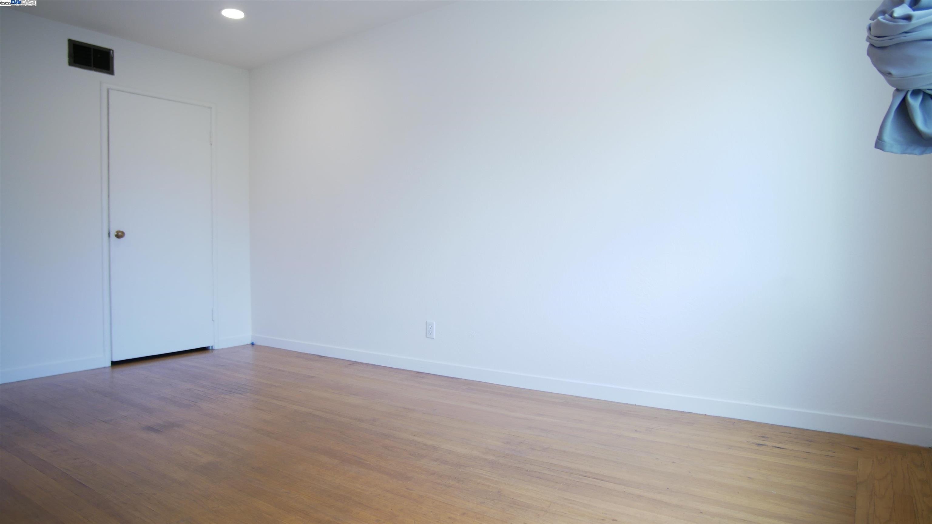 Photo #44: 41096737 Listing: Photo #44