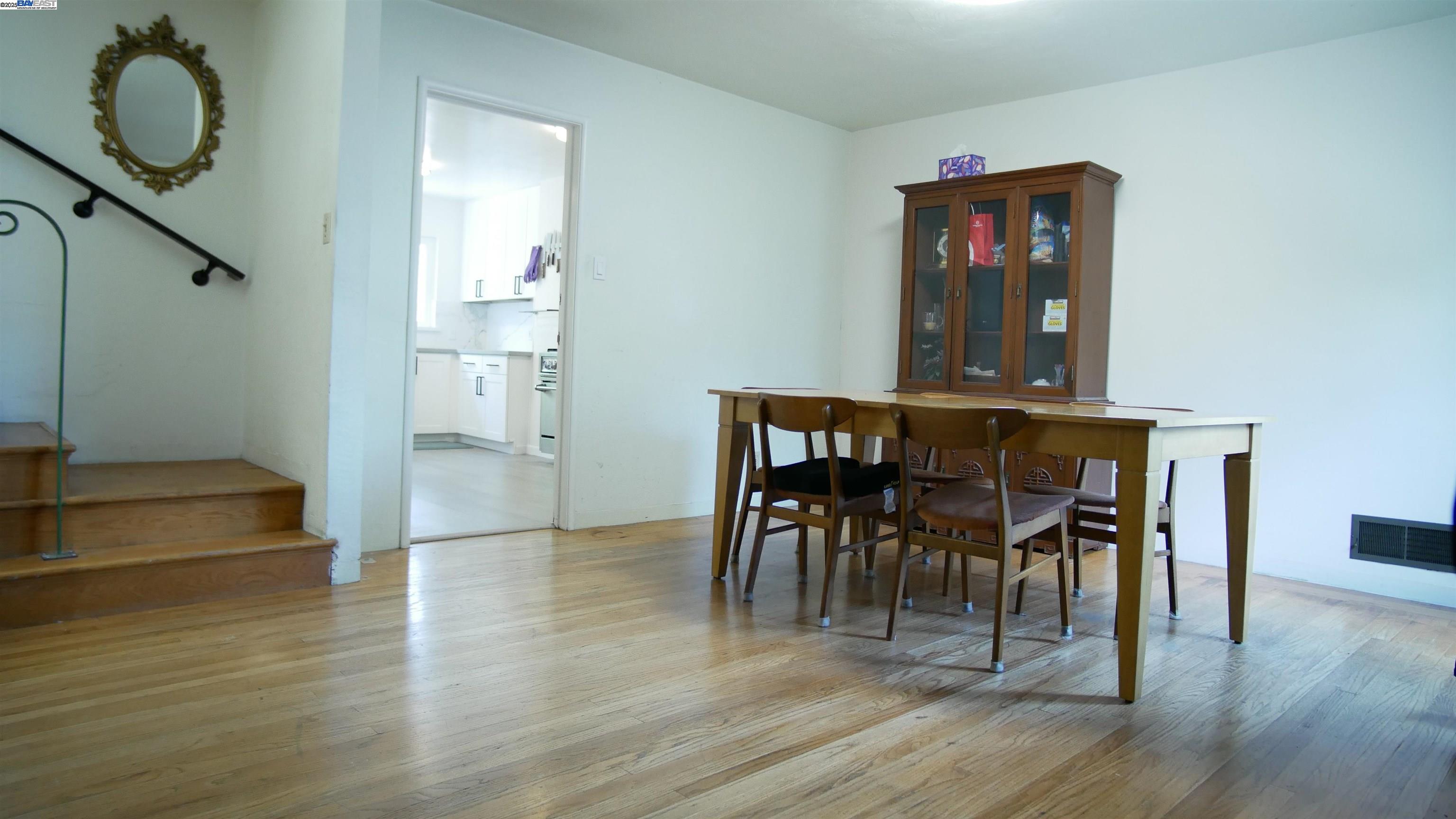 Photo #8: 41096737 Listing: Photo #8