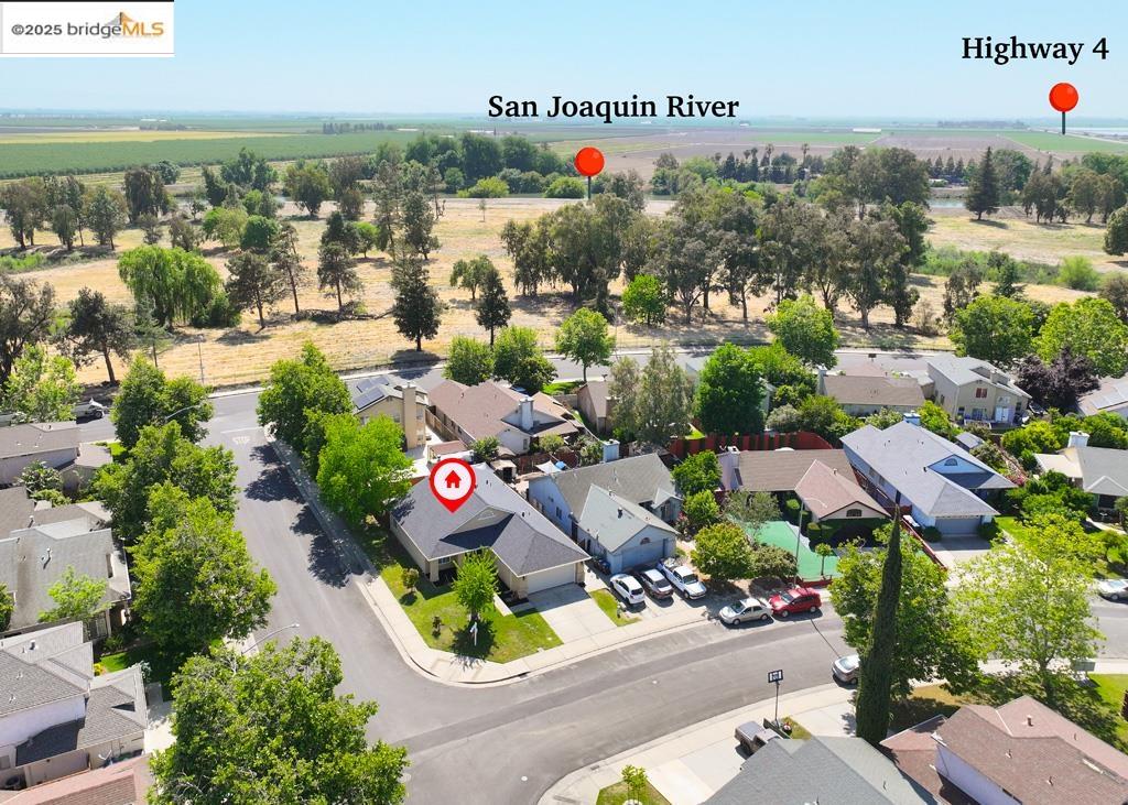 Detail Gallery Image 30 of 32 For 2410 Almaden Ct, Stockton,  CA 95206 - 4 Beds | 2 Baths