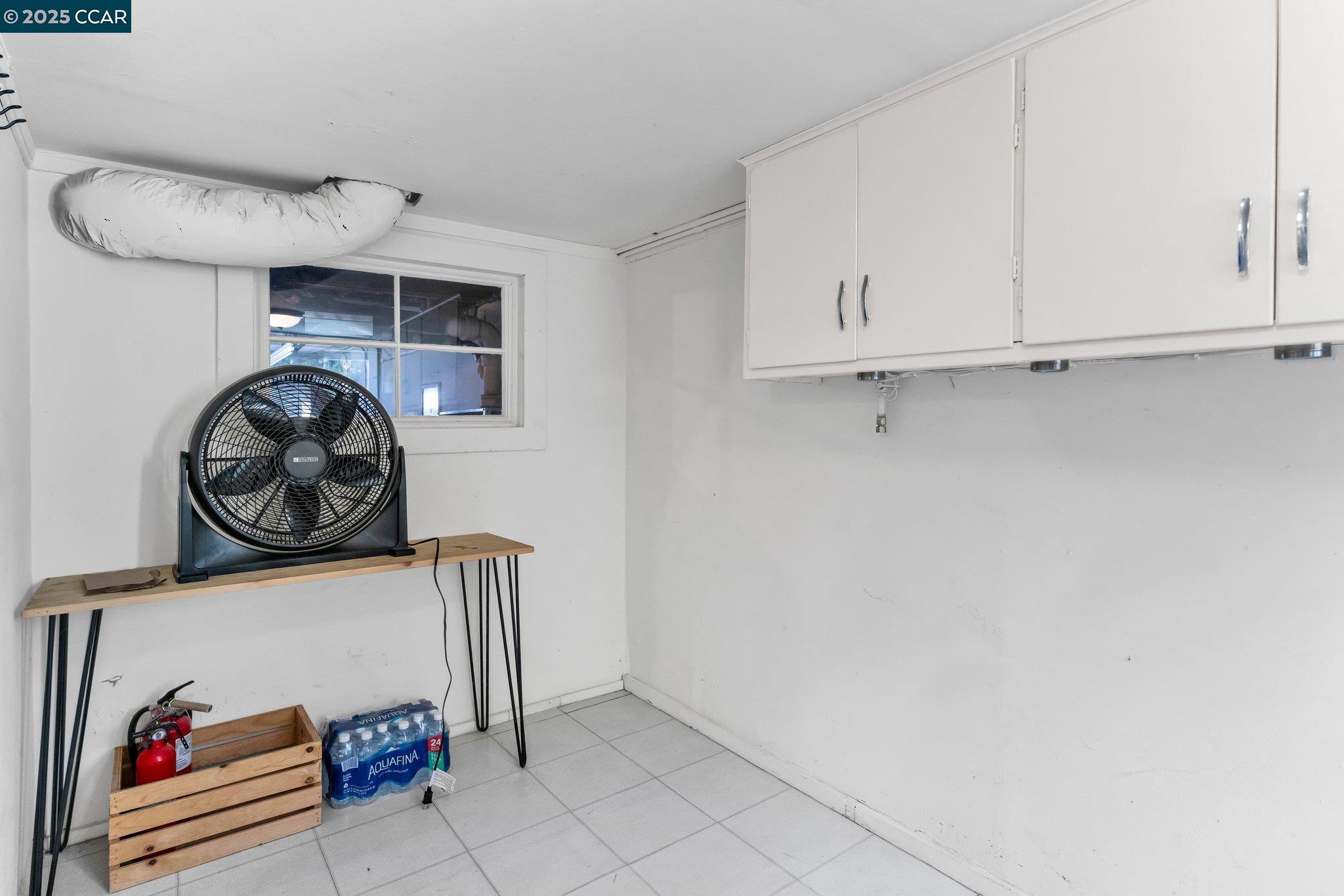 Detail Gallery Image 14 of 23 For 71 Gladstone Drive, San Francisco,  CA 94112 - 3 Beds | 1 Baths