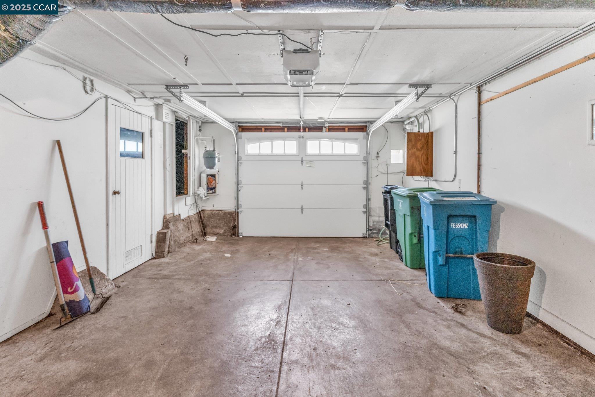 Detail Gallery Image 16 of 23 For 71 Gladstone Drive, San Francisco,  CA 94112 - 3 Beds | 1 Baths