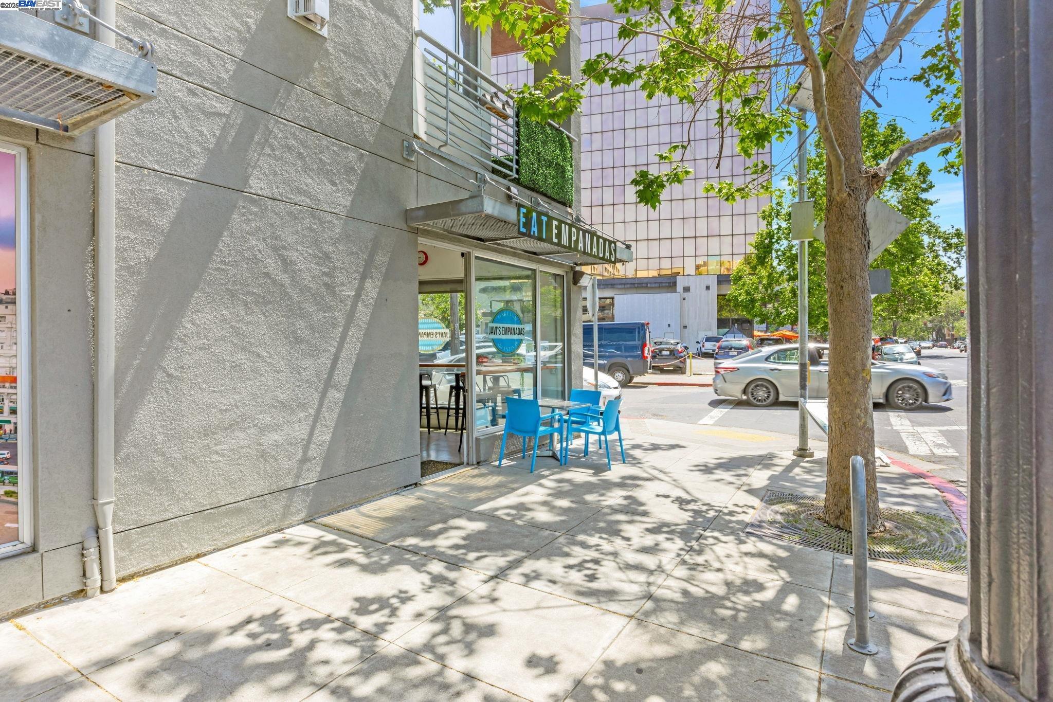 Detail Gallery Image 3 of 24 For , Oakland,  CA 94612 - – Beds | – Baths