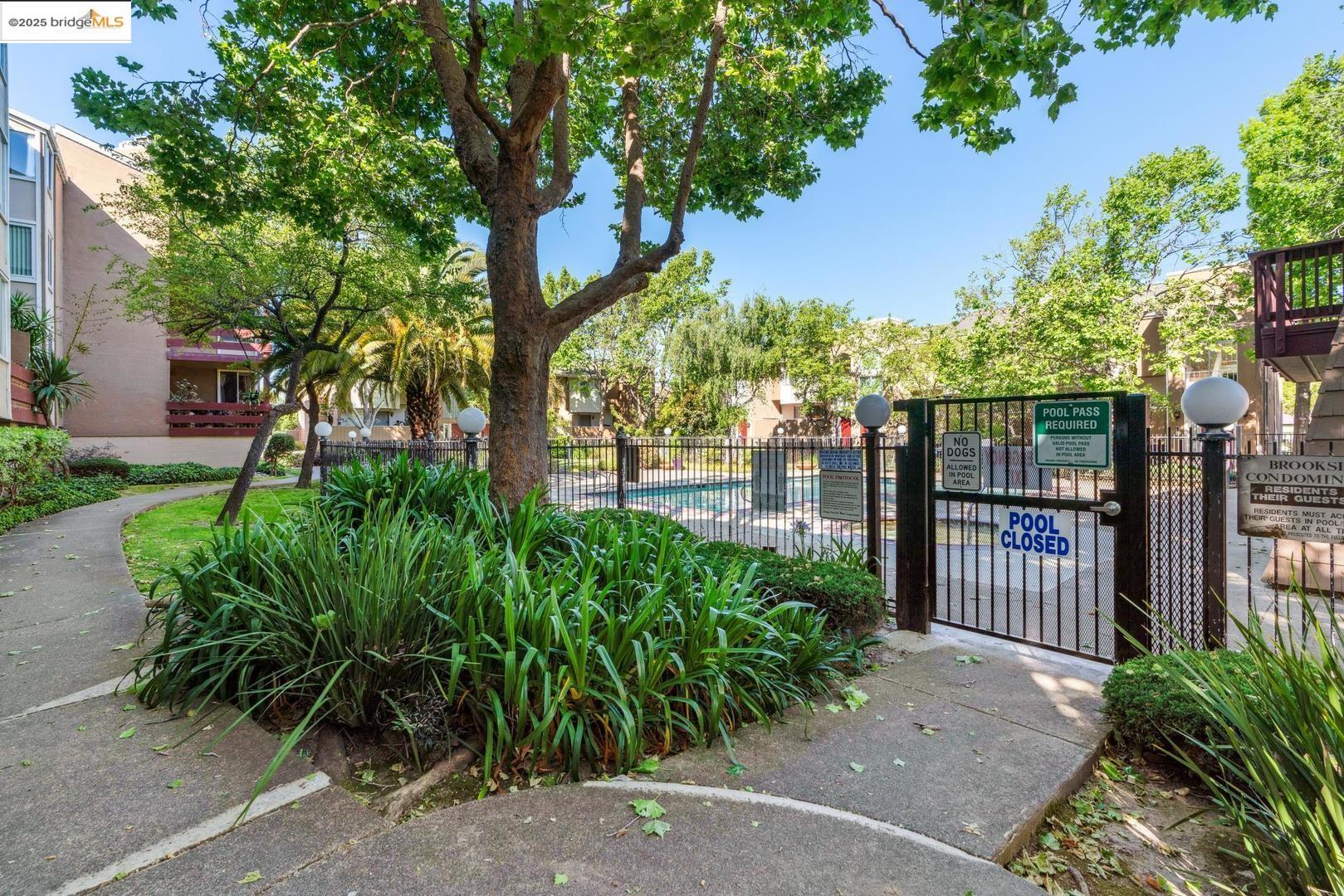 Detail Gallery Image 23 of 26 For 2121 Vale Rd #121,  San Pablo,  CA 94806 - 2 Beds | 2 Baths