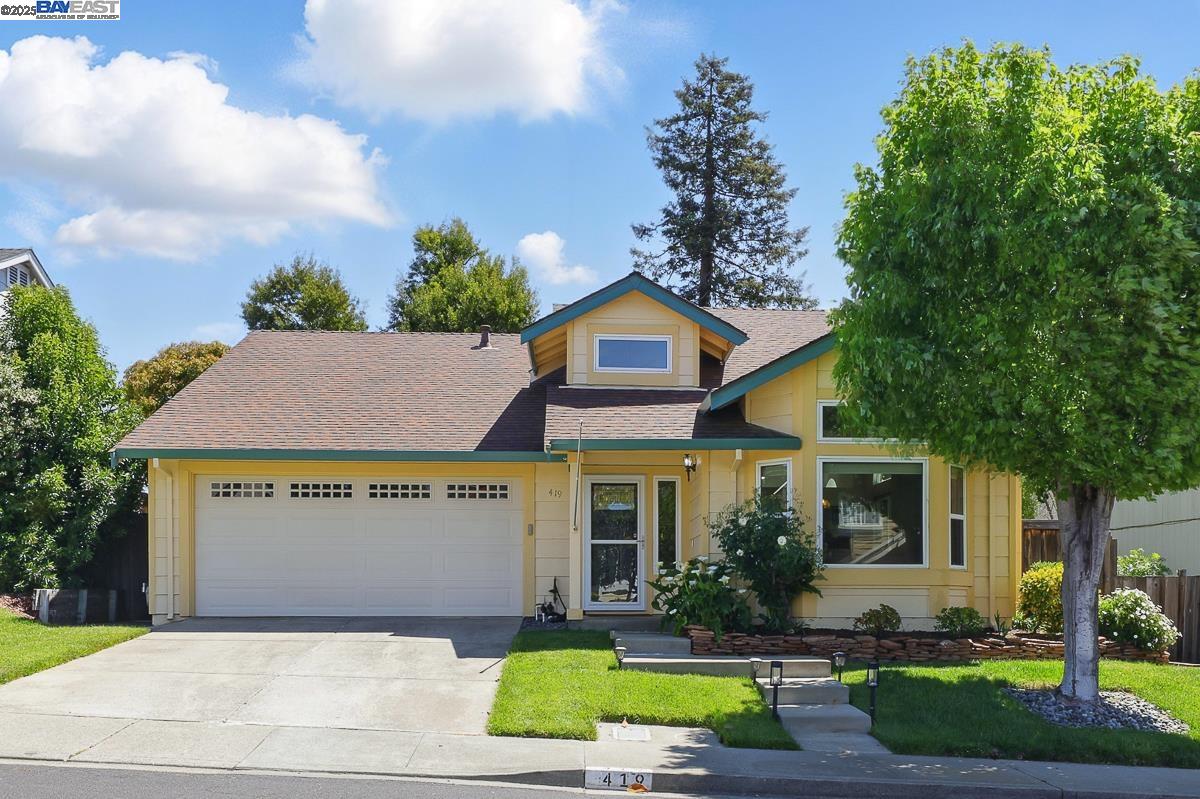 Detail Gallery Image 1 of 51 For 419 Longridge Dr, Vallejo,  CA 94591 - 3 Beds | 2 Baths