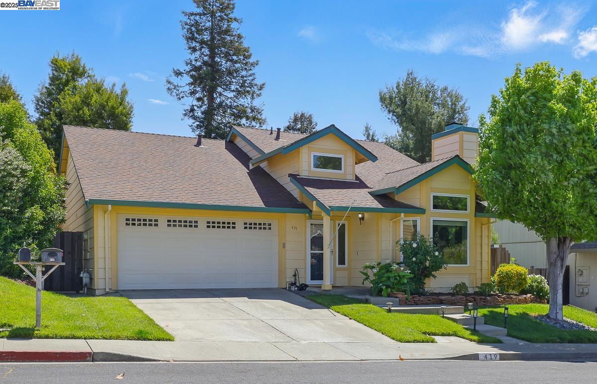 Detail Gallery Image 2 of 51 For 419 Longridge Dr, Vallejo,  CA 94591 - 3 Beds | 2 Baths