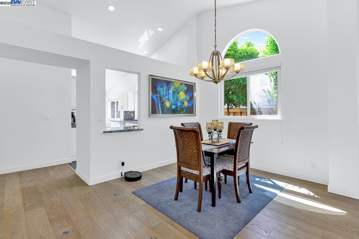 Detail Gallery Image 13 of 51 For 419 Longridge Dr, Vallejo,  CA 94591 - 3 Beds | 2 Baths