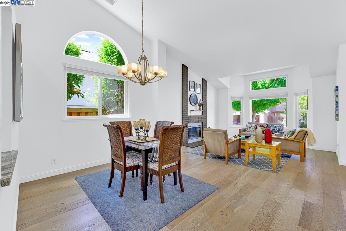 Detail Gallery Image 14 of 51 For 419 Longridge Dr, Vallejo,  CA 94591 - 3 Beds | 2 Baths