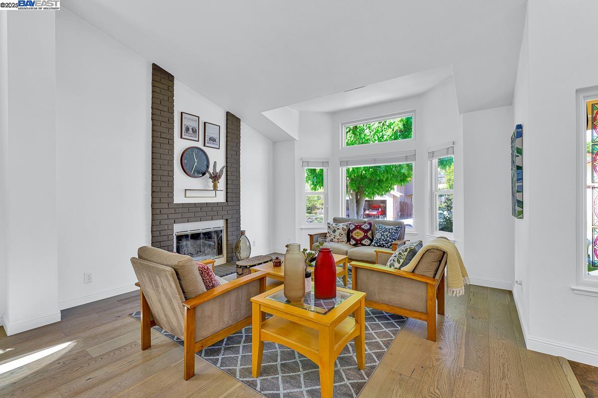 Detail Gallery Image 6 of 51 For 419 Longridge Dr, Vallejo,  CA 94591 - 3 Beds | 2 Baths