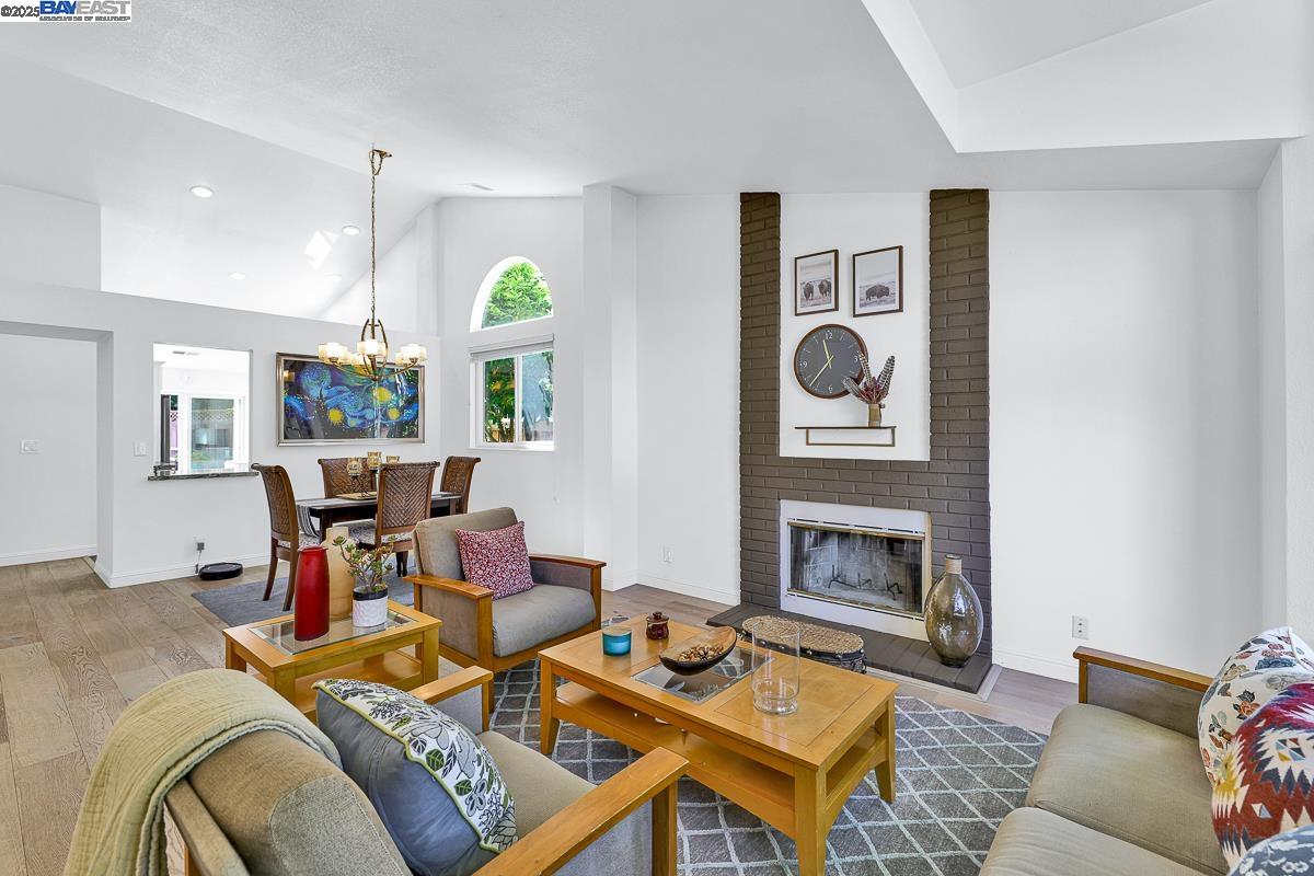 Detail Gallery Image 8 of 51 For 419 Longridge Dr, Vallejo,  CA 94591 - 3 Beds | 2 Baths