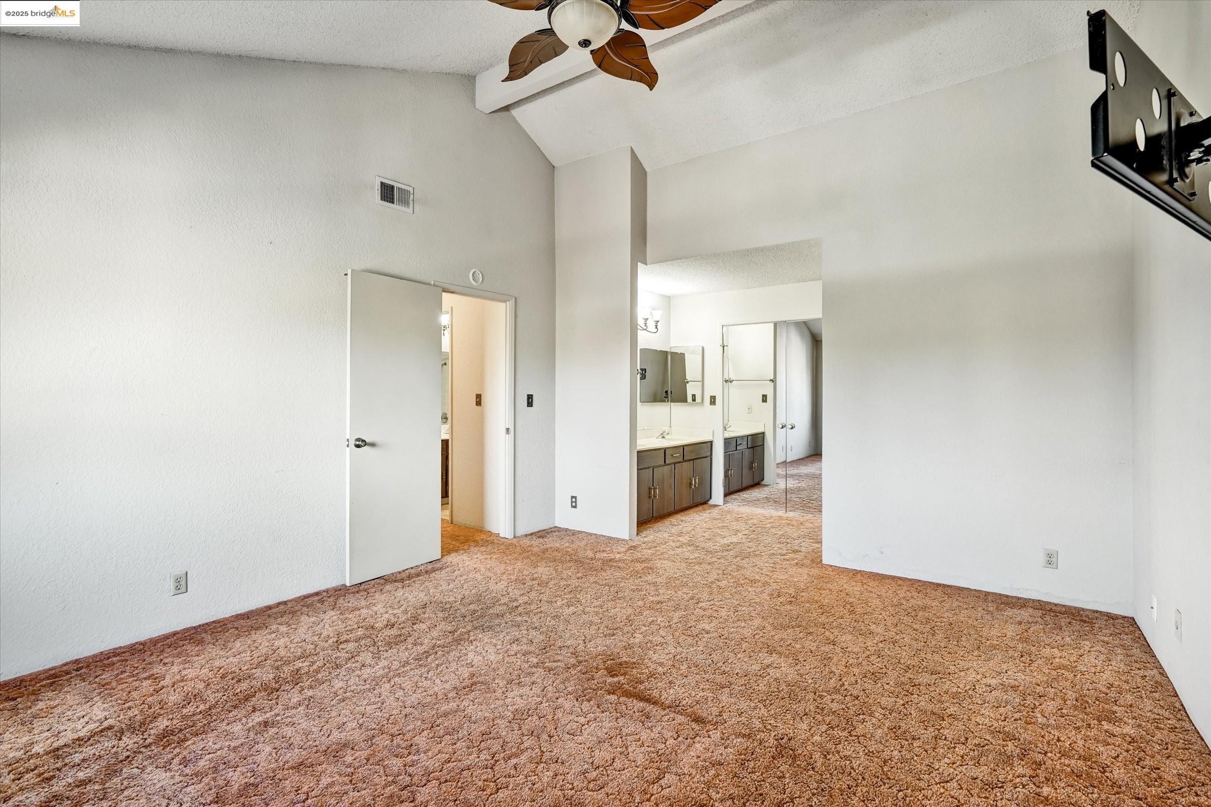 Detail Gallery Image 18 of 32 For 34607 Wells Ave, Fremont,  CA 94555 - 4 Beds | 2/1 Baths