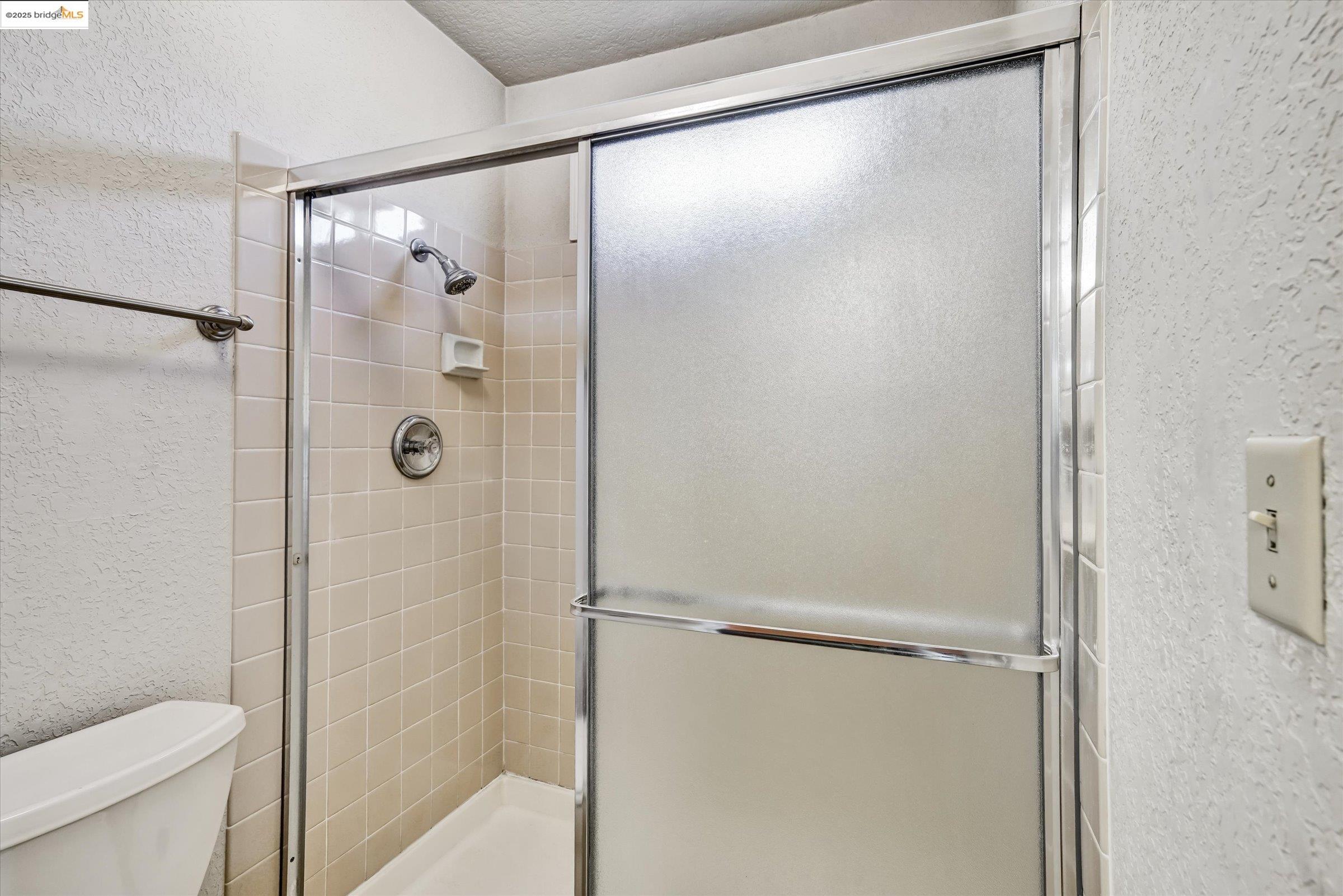Detail Gallery Image 21 of 32 For 34607 Wells Ave, Fremont,  CA 94555 - 4 Beds | 2/1 Baths