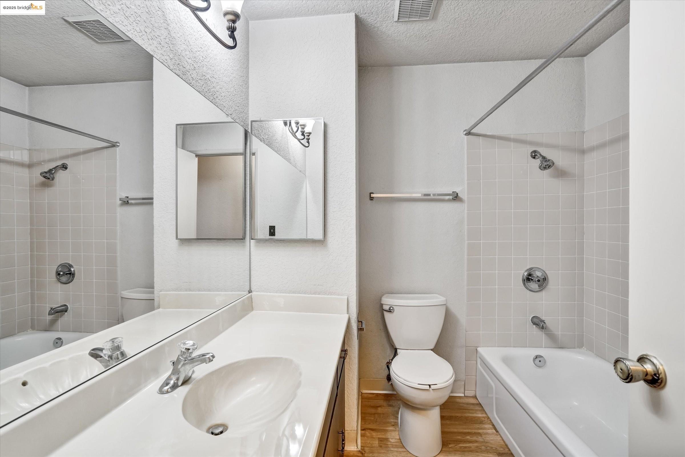 Detail Gallery Image 25 of 32 For 34607 Wells Ave, Fremont,  CA 94555 - 4 Beds | 2/1 Baths