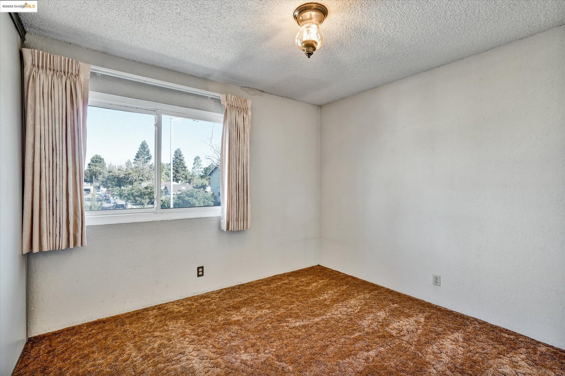 Detail Gallery Image 26 of 32 For 34607 Wells Ave, Fremont,  CA 94555 - 4 Beds | 2/1 Baths