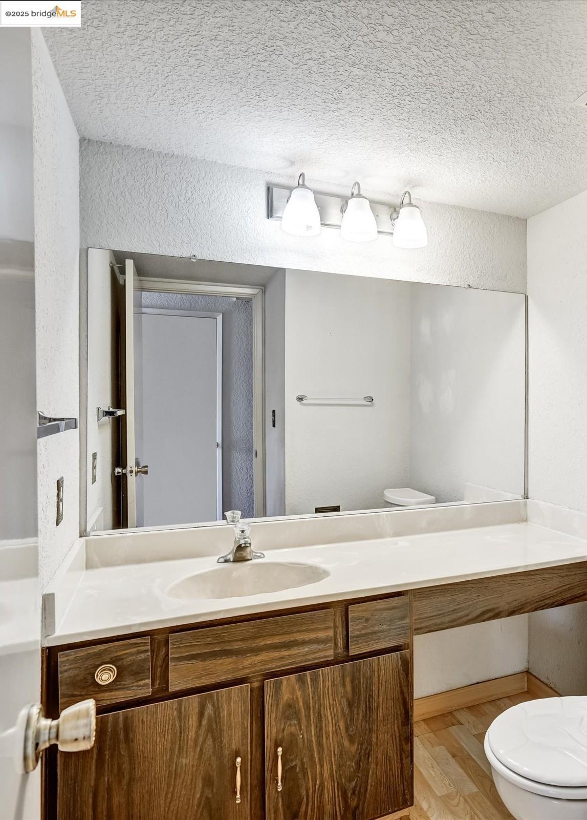 Detail Gallery Image 30 of 32 For 34607 Wells Ave, Fremont,  CA 94555 - 4 Beds | 2/1 Baths