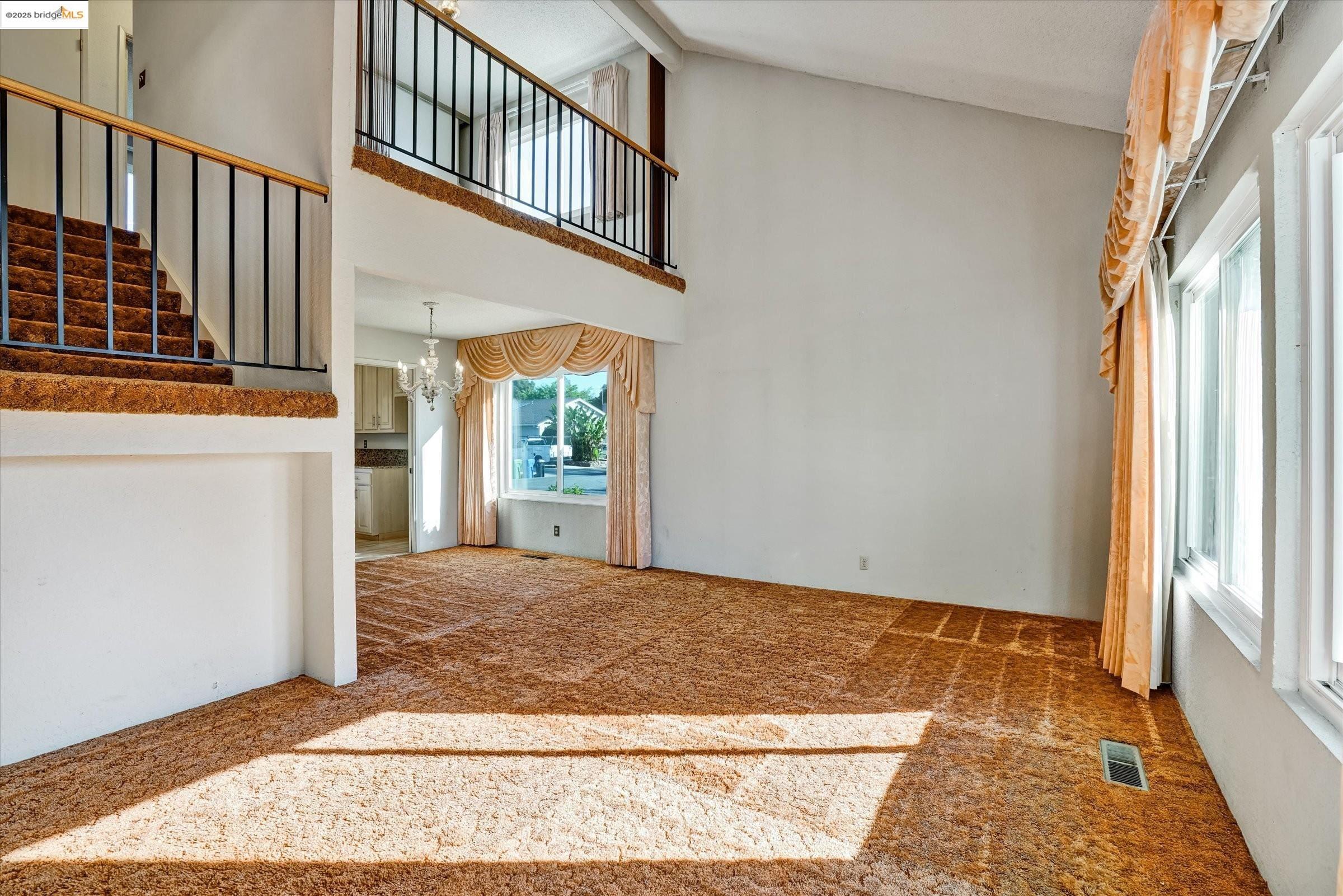 Detail Gallery Image 6 of 32 For 34607 Wells Ave, Fremont,  CA 94555 - 4 Beds | 2/1 Baths