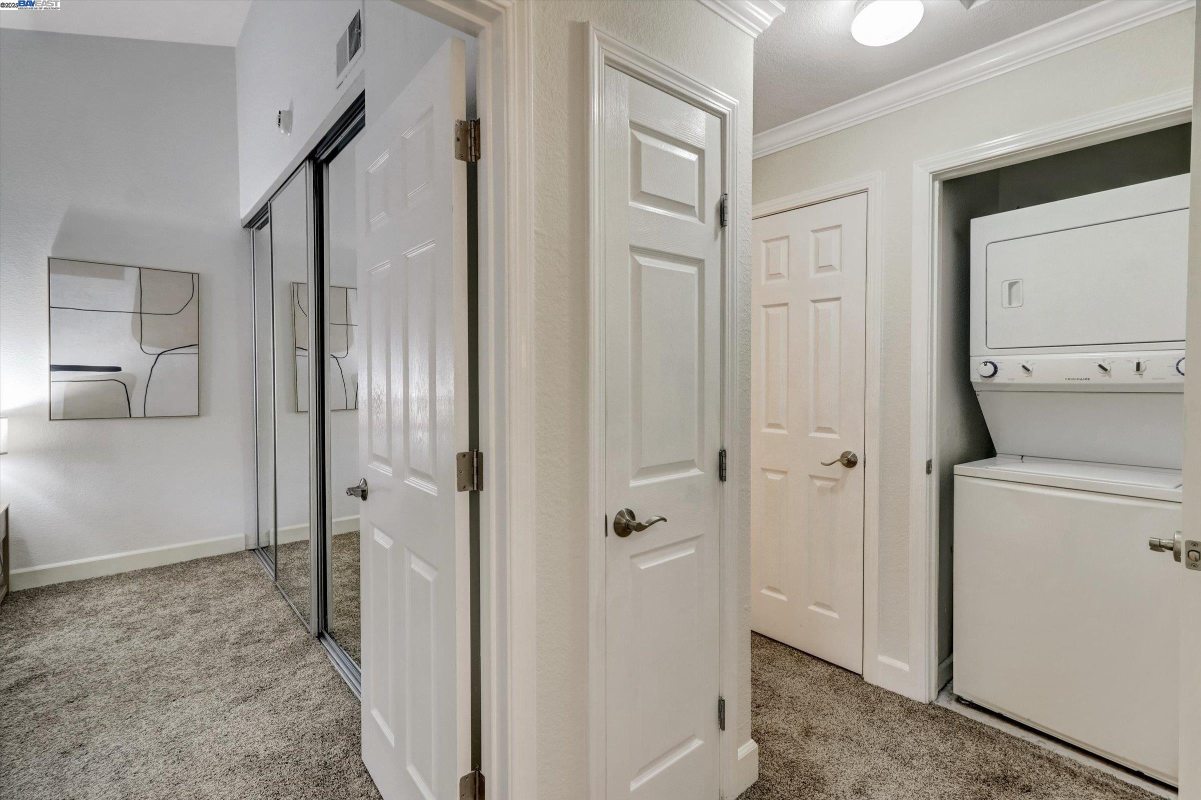 130 Eastridge, San Ramon, California 94582, 1 Bedroom Bedrooms, 4 Rooms Rooms,1 BathroomBathrooms,Residential Lease,For Rent,130 Eastridge,41096753