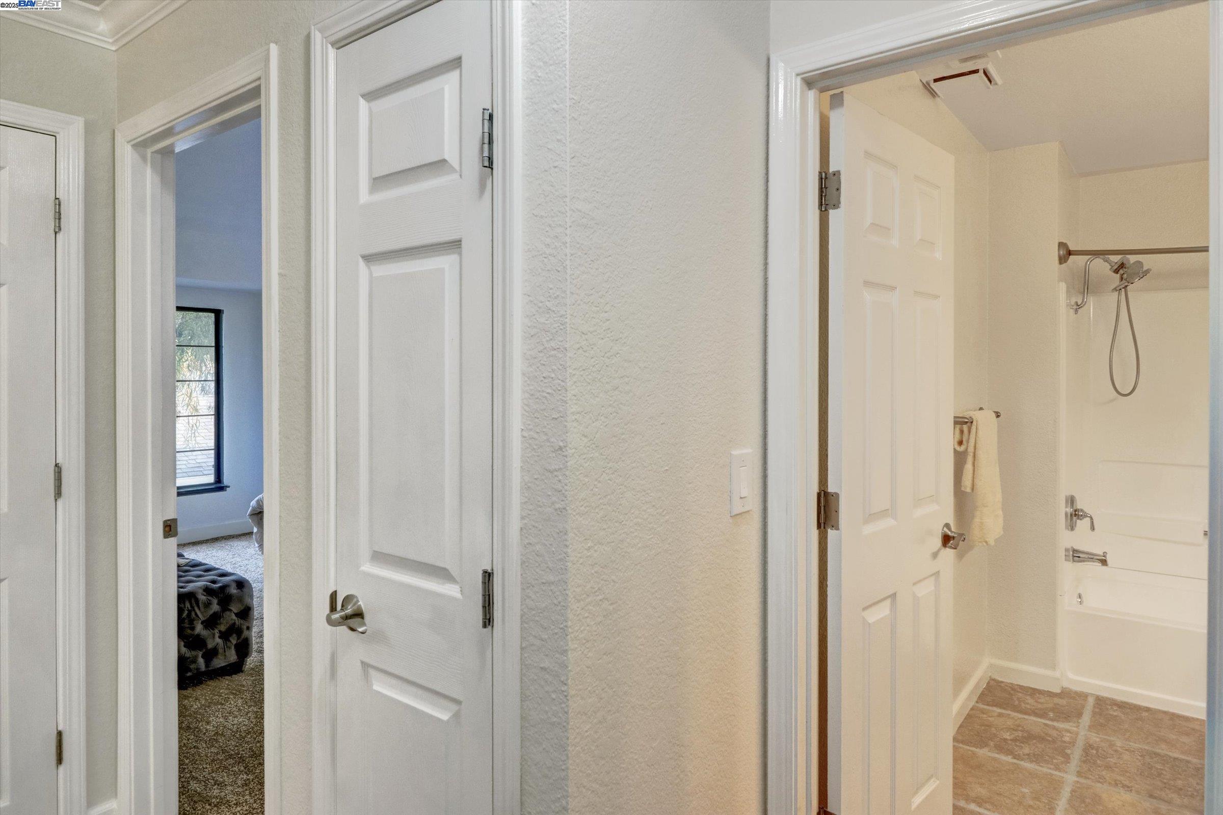 130 Eastridge, San Ramon, California 94582, 1 Bedroom Bedrooms, 4 Rooms Rooms,1 BathroomBathrooms,Residential Lease,For Rent,130 Eastridge,41096753