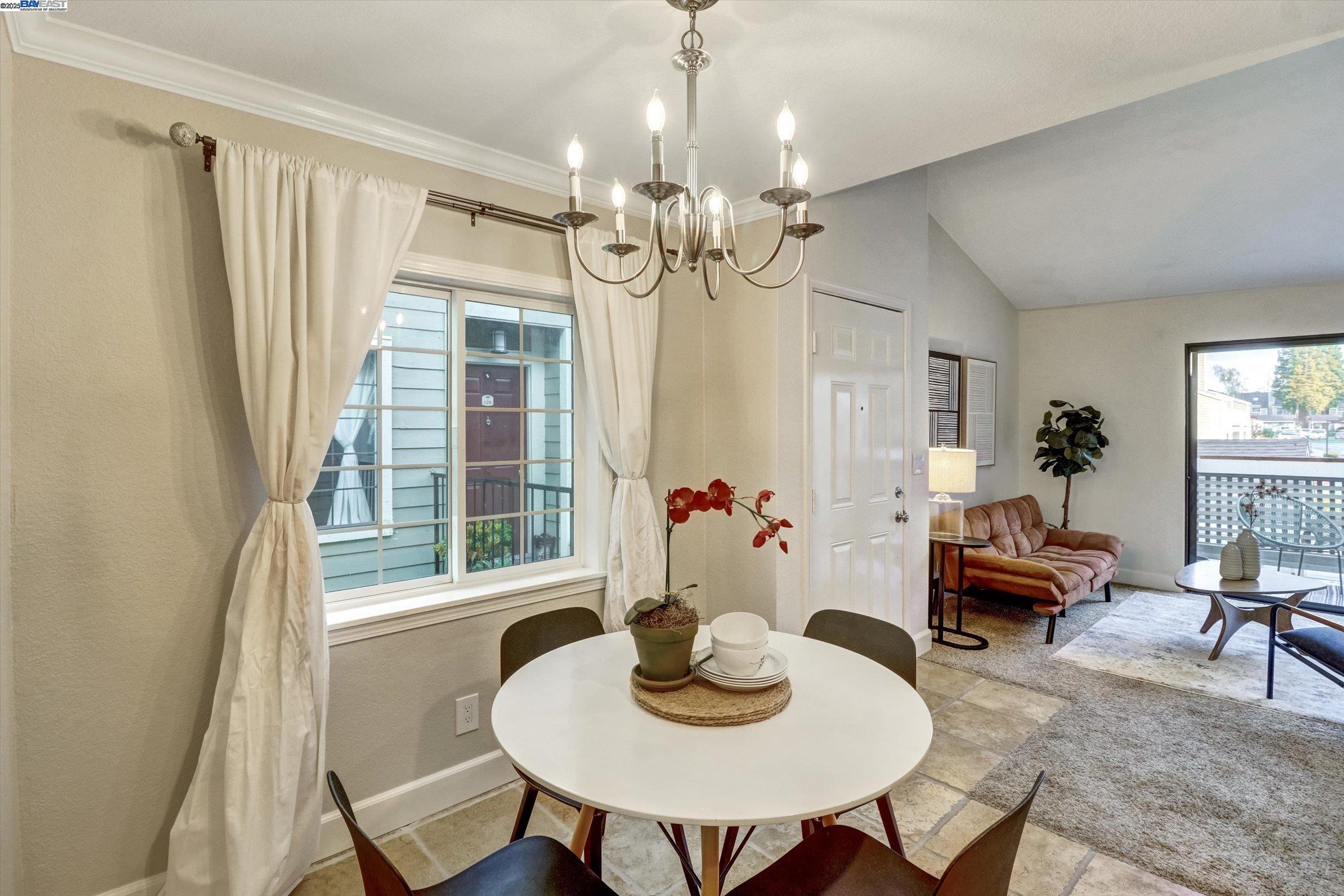 130 Eastridge, San Ramon, California 94582, 1 Bedroom Bedrooms, 4 Rooms Rooms,1 BathroomBathrooms,Residential Lease,For Rent,130 Eastridge,41096753