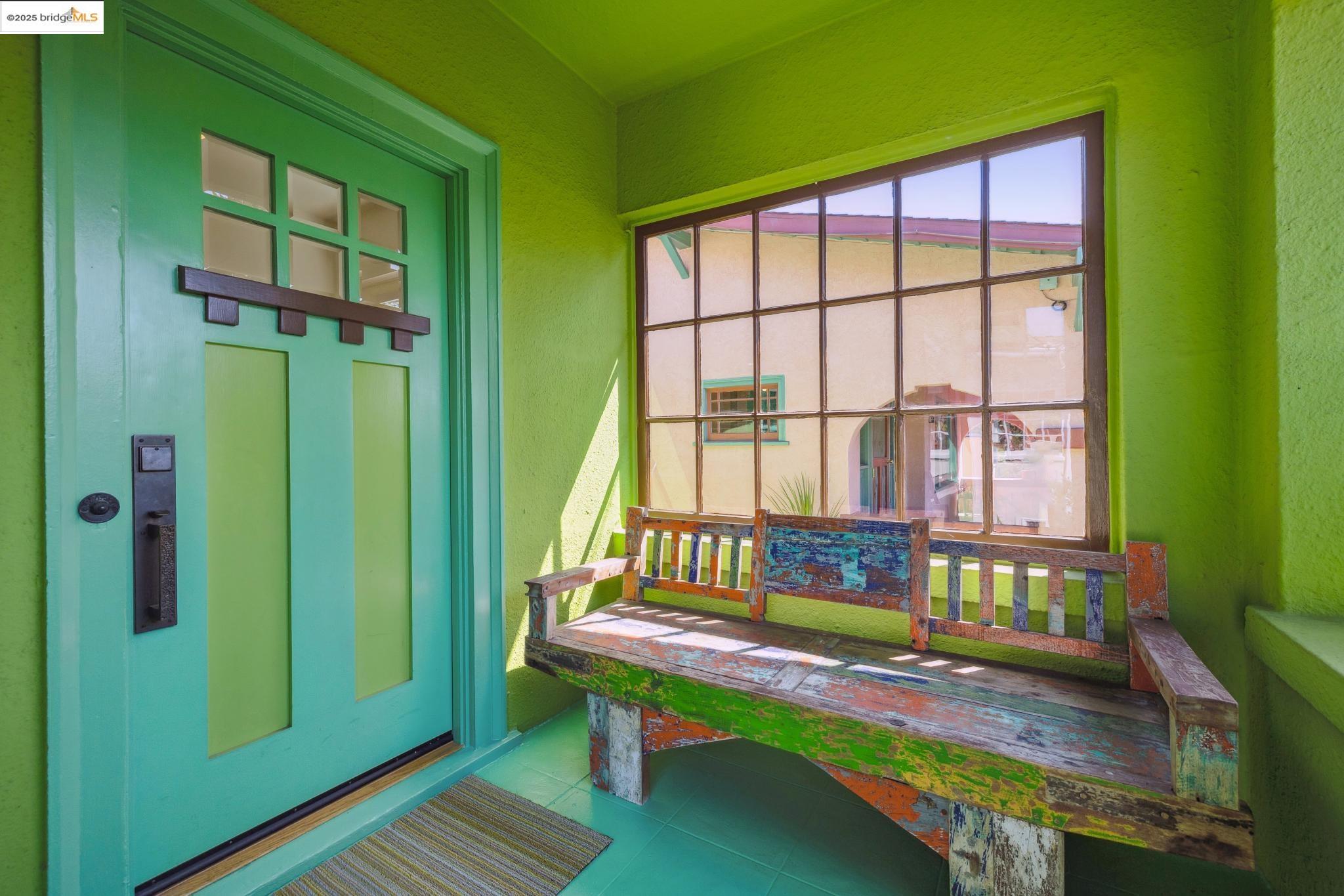 Detail Gallery Image 4 of 60 For 5236 James Ave, Oakland,  CA 94618 - 3 Beds | 2 Baths