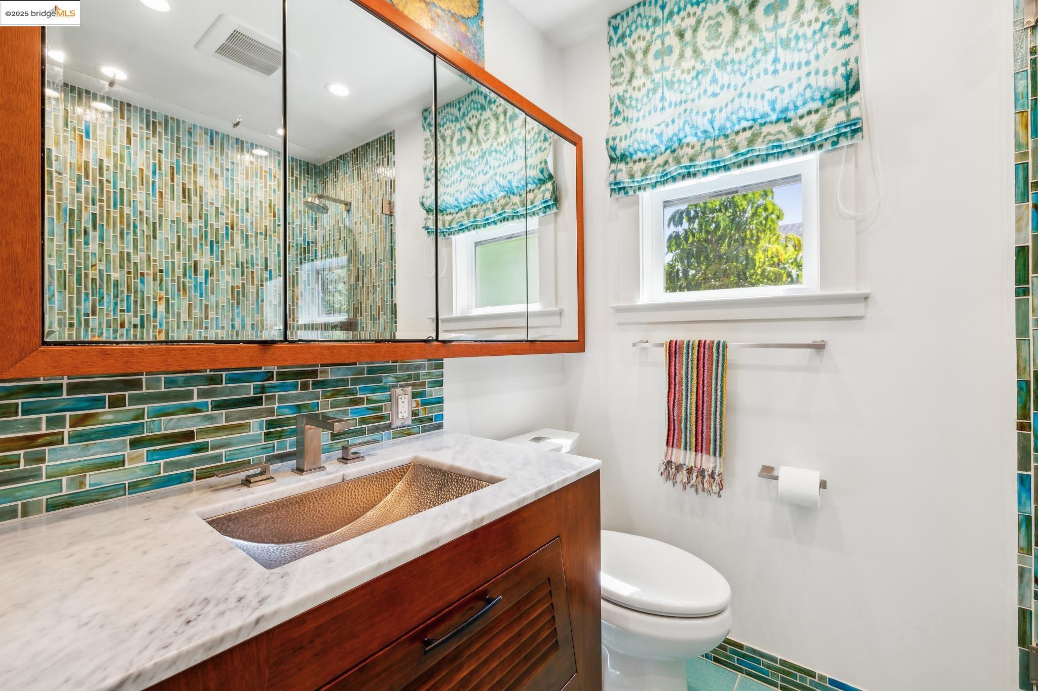 Detail Gallery Image 32 of 60 For 5236 James Ave, Oakland,  CA 94618 - 3 Beds | 2 Baths