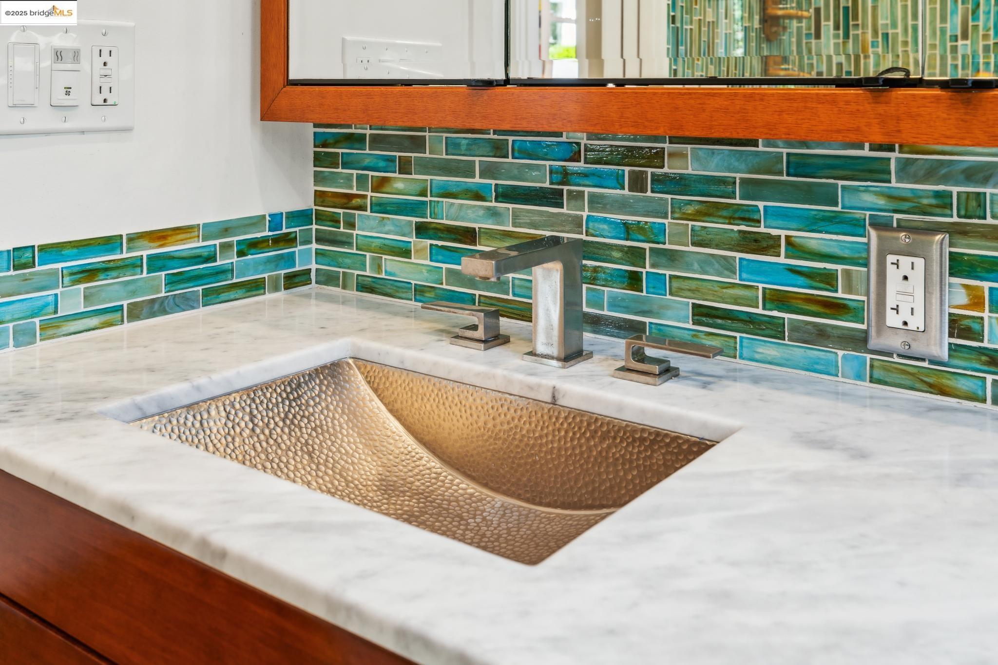 Detail Gallery Image 33 of 60 For 5236 James Ave, Oakland,  CA 94618 - 3 Beds | 2 Baths