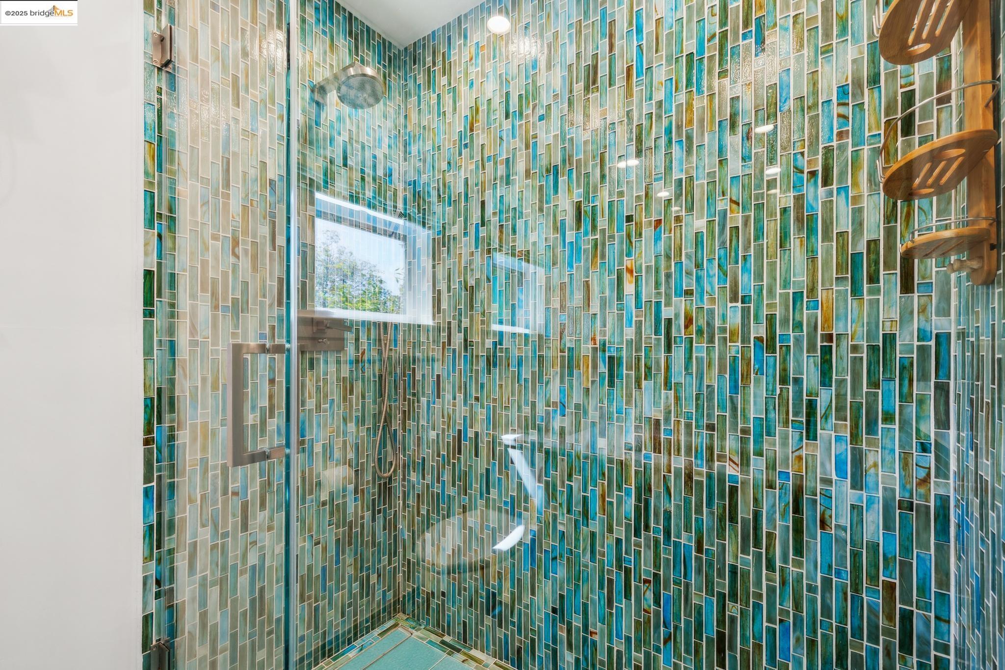 Detail Gallery Image 34 of 60 For 5236 James Ave, Oakland,  CA 94618 - 3 Beds | 2 Baths