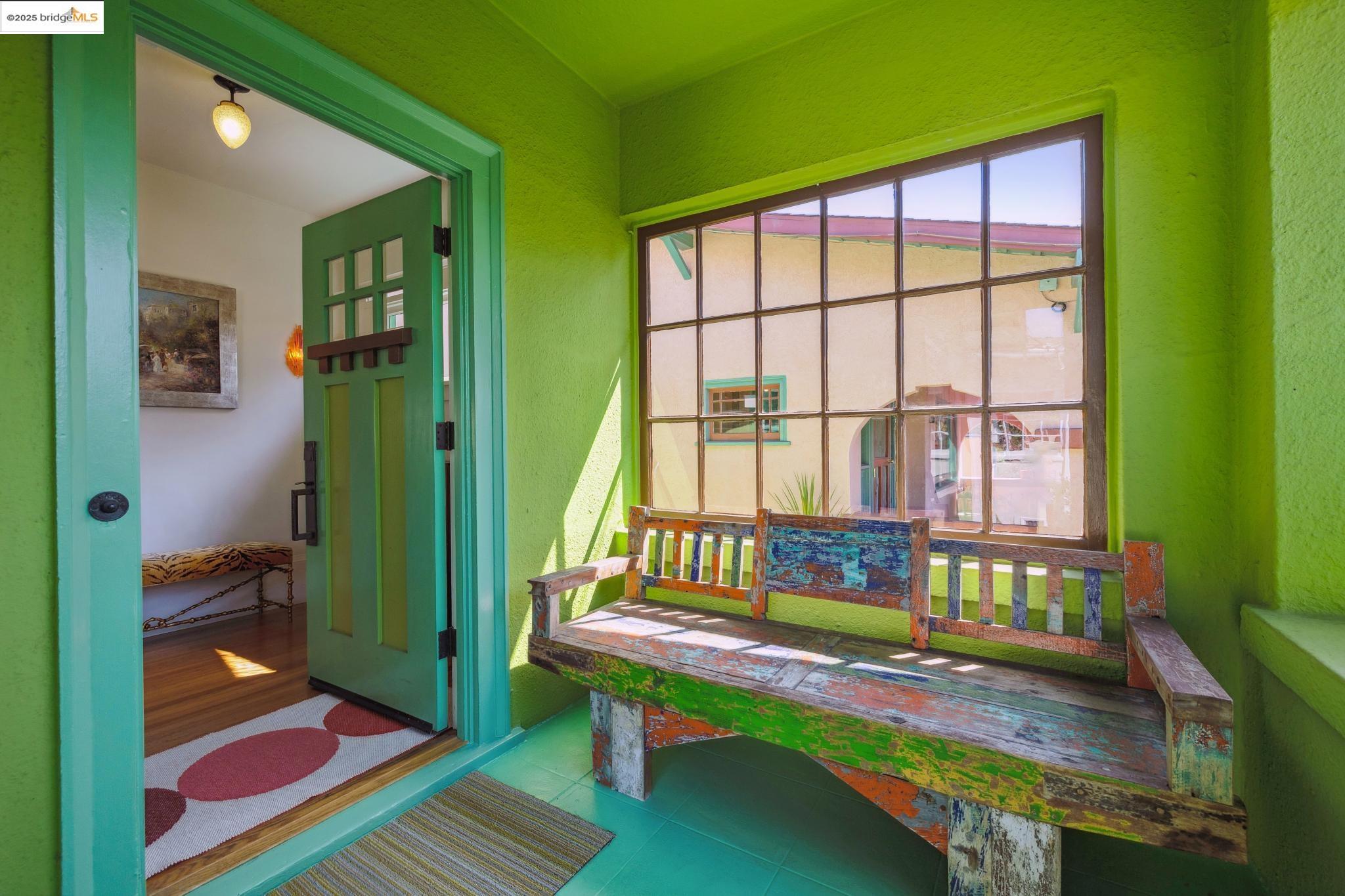 Detail Gallery Image 5 of 60 For 5236 James Ave, Oakland,  CA 94618 - 3 Beds | 2 Baths