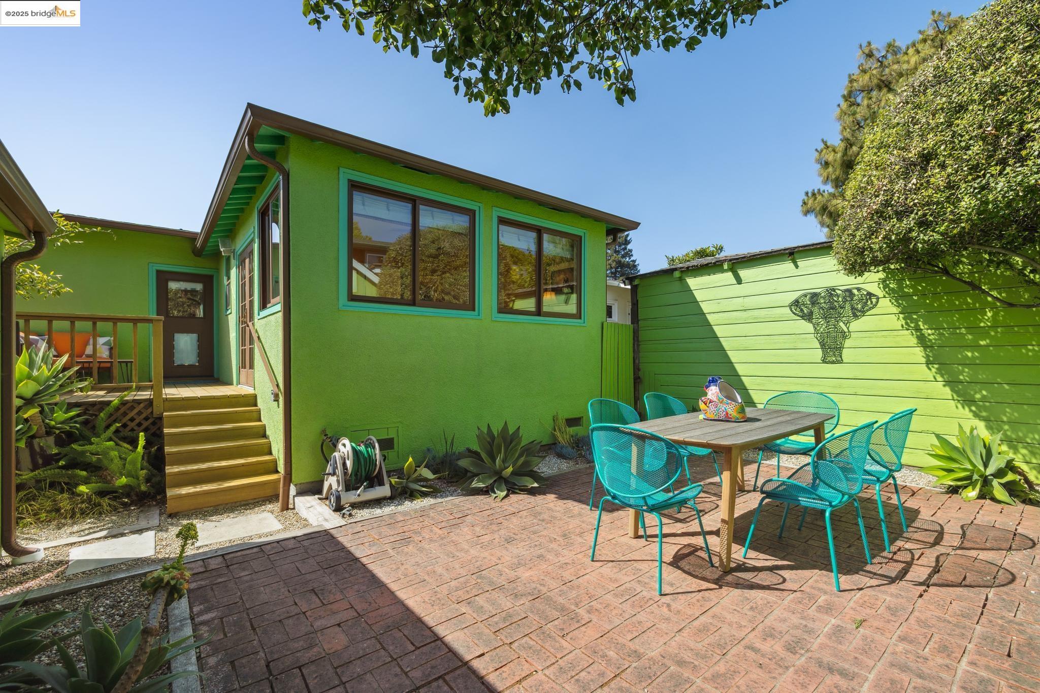 Detail Gallery Image 51 of 60 For 5236 James Ave, Oakland,  CA 94618 - 3 Beds | 2 Baths