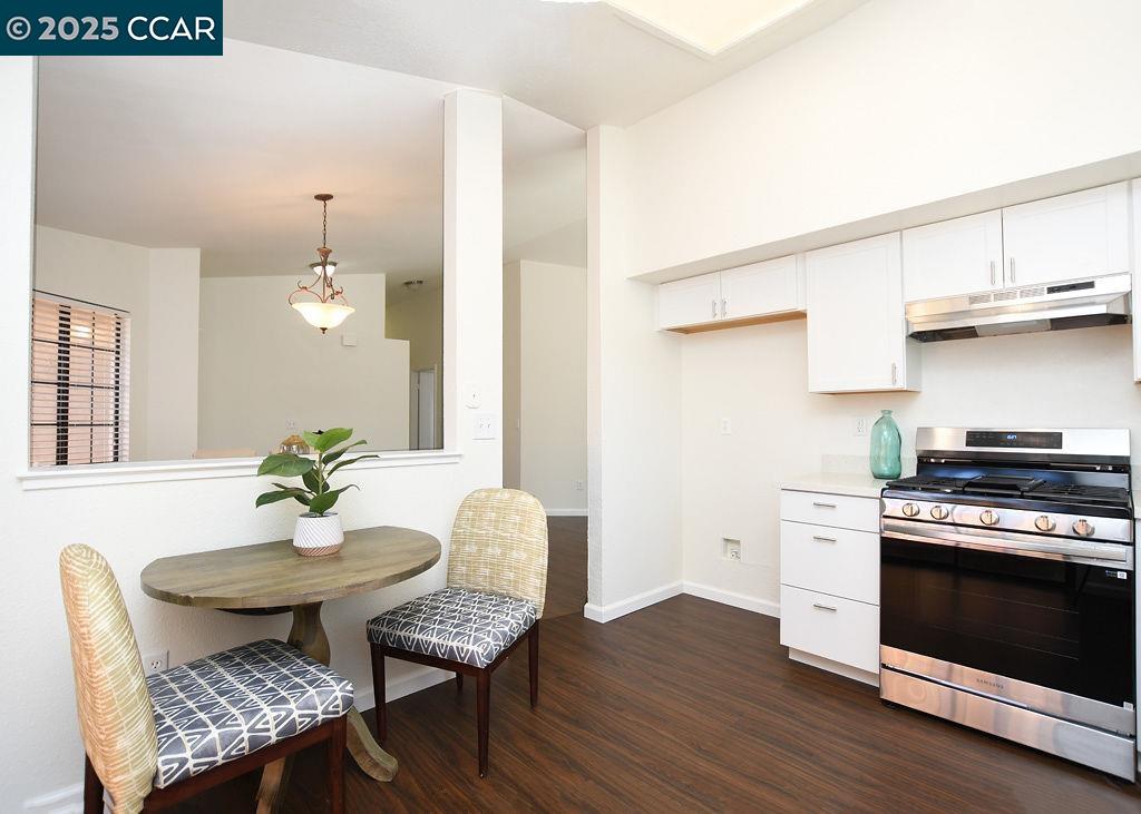 Detail Gallery Image 8 of 30 For 2253 Pinenut Ct, Antioch,  CA 94509 - 3 Beds | 2 Baths