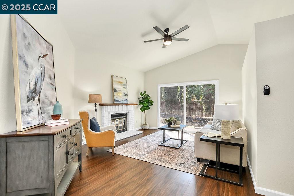 Detail Gallery Image 9 of 30 For 2253 Pinenut Ct, Antioch,  CA 94509 - 3 Beds | 2 Baths