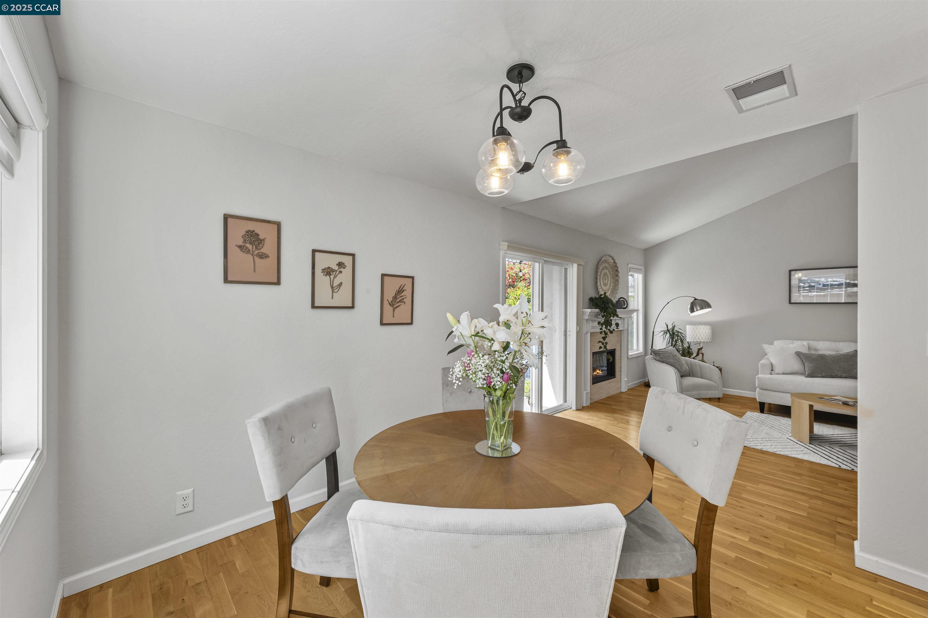 Detail Gallery Image 13 of 52 For 350 Torrano Cmn, Fremont,  CA 94536 - 3 Beds | 2 Baths