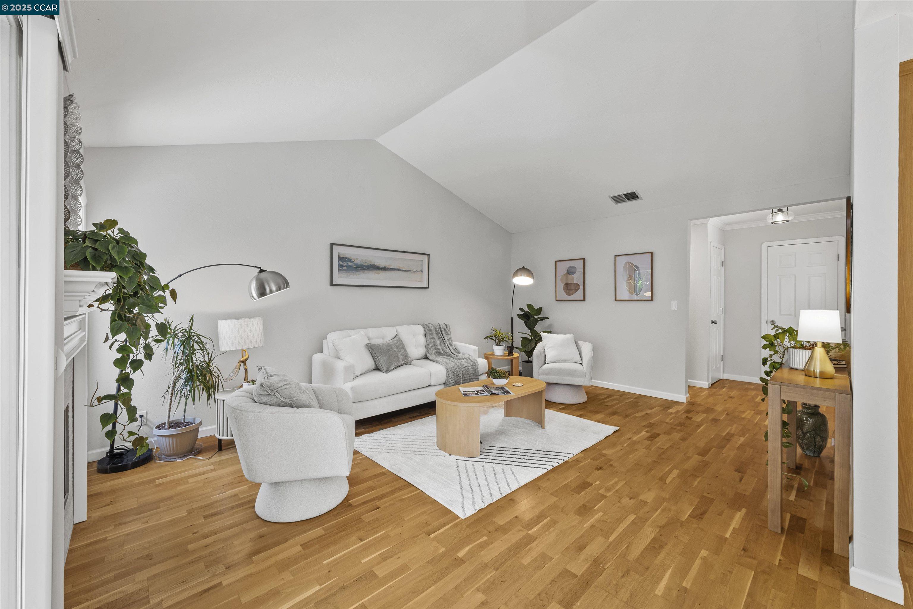 Detail Gallery Image 6 of 52 For 350 Torrano Cmn, Fremont,  CA 94536 - 3 Beds | 2 Baths