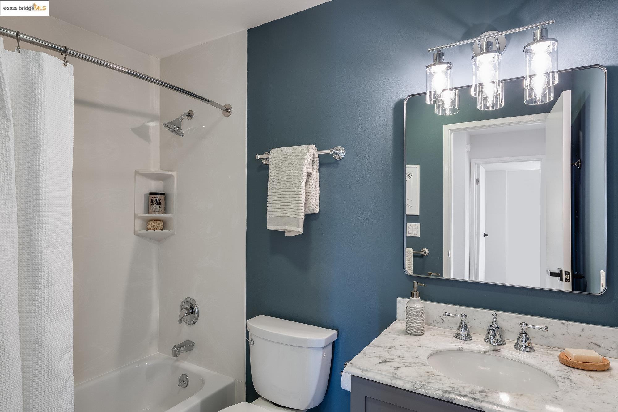 Photo #15: 41096761 Listing: Photo #15