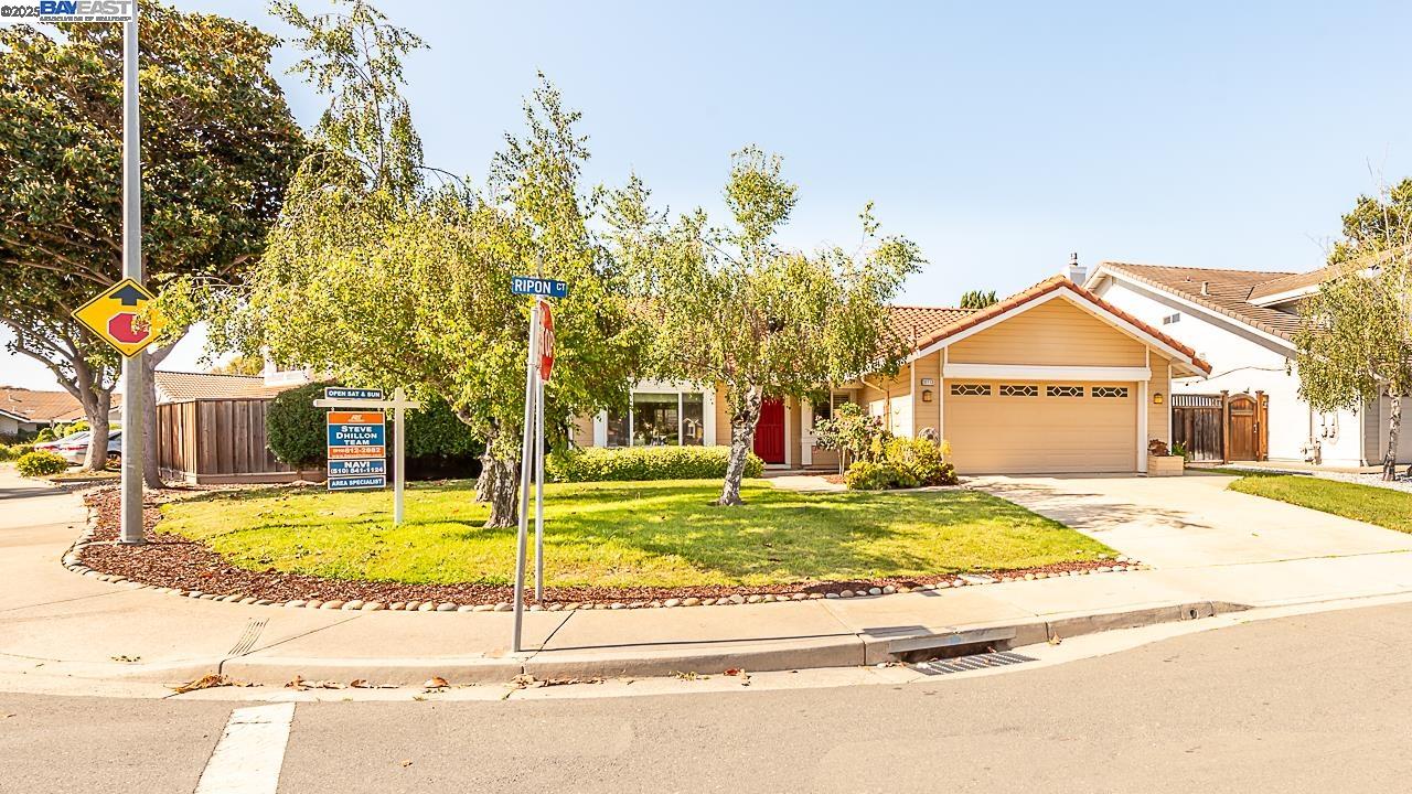 Detail Gallery Image 3 of 60 For 32713 Ripon Ct, Union City,  CA 94587 - 4 Beds | 2 Baths