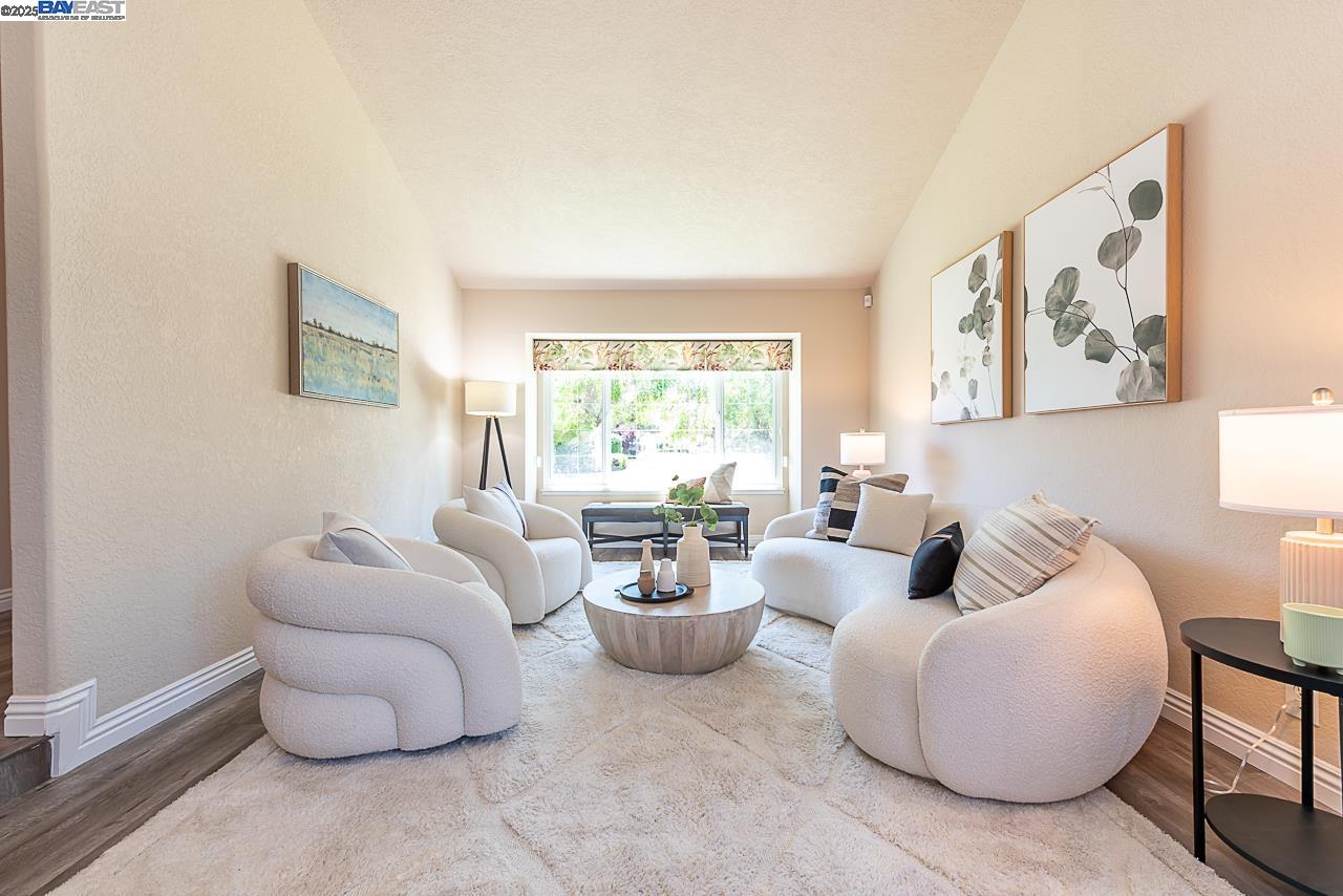 Detail Gallery Image 7 of 60 For 32713 Ripon Ct, Union City,  CA 94587 - 4 Beds | 2 Baths