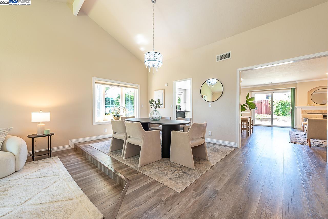 Detail Gallery Image 10 of 60 For 32713 Ripon Ct, Union City,  CA 94587 - 4 Beds | 2 Baths