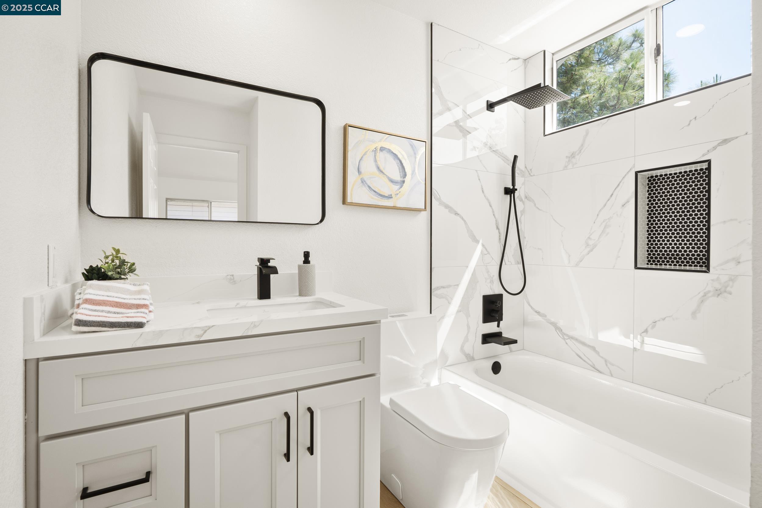Detail Gallery Image 23 of 37 For 6453 Potrero Dr, Newark,  CA 94560 - 3 Beds | 2/1 Baths