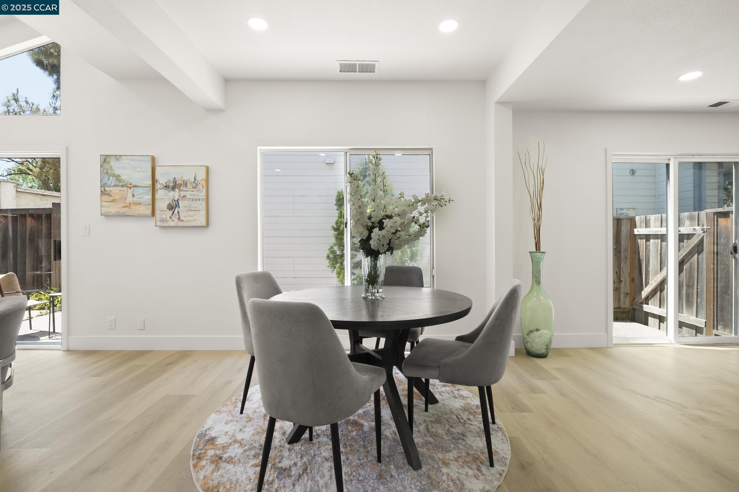 Detail Gallery Image 10 of 37 For 6453 Potrero Dr, Newark,  CA 94560 - 3 Beds | 2/1 Baths