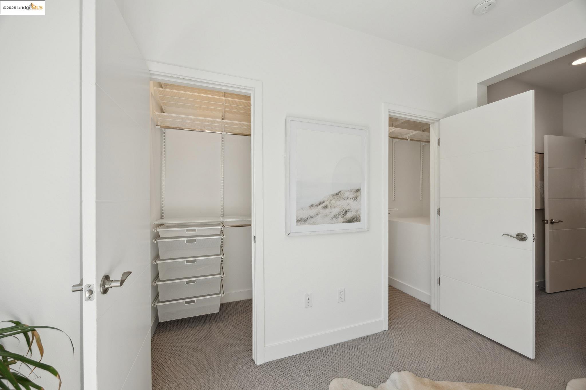 Detail Gallery Image 22 of 40 For 172 Uptown Cir, Oakland,  CA 94607 - 2 Beds | 2/2 Baths